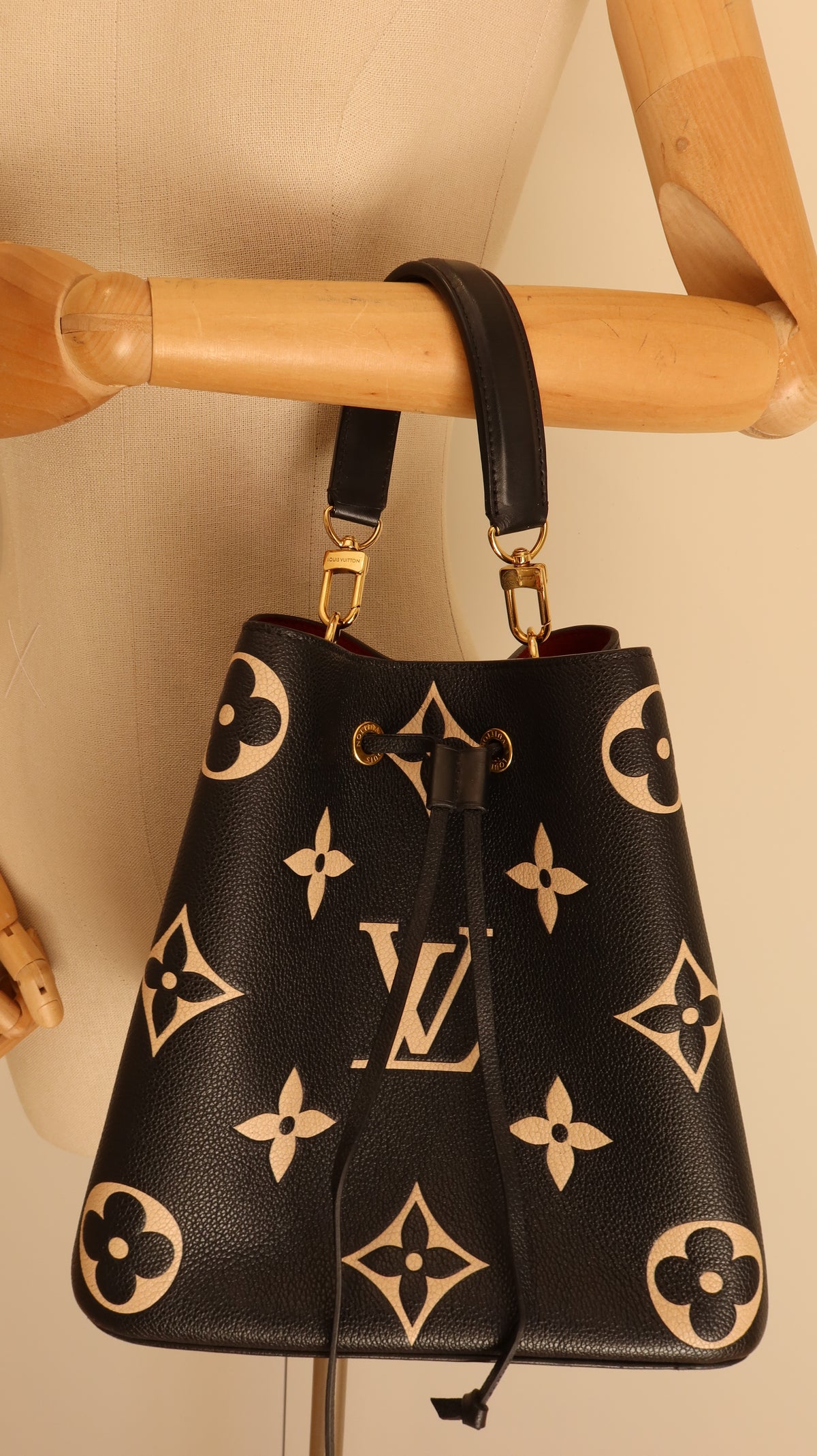 Louis Vuitton NéoNoé MM