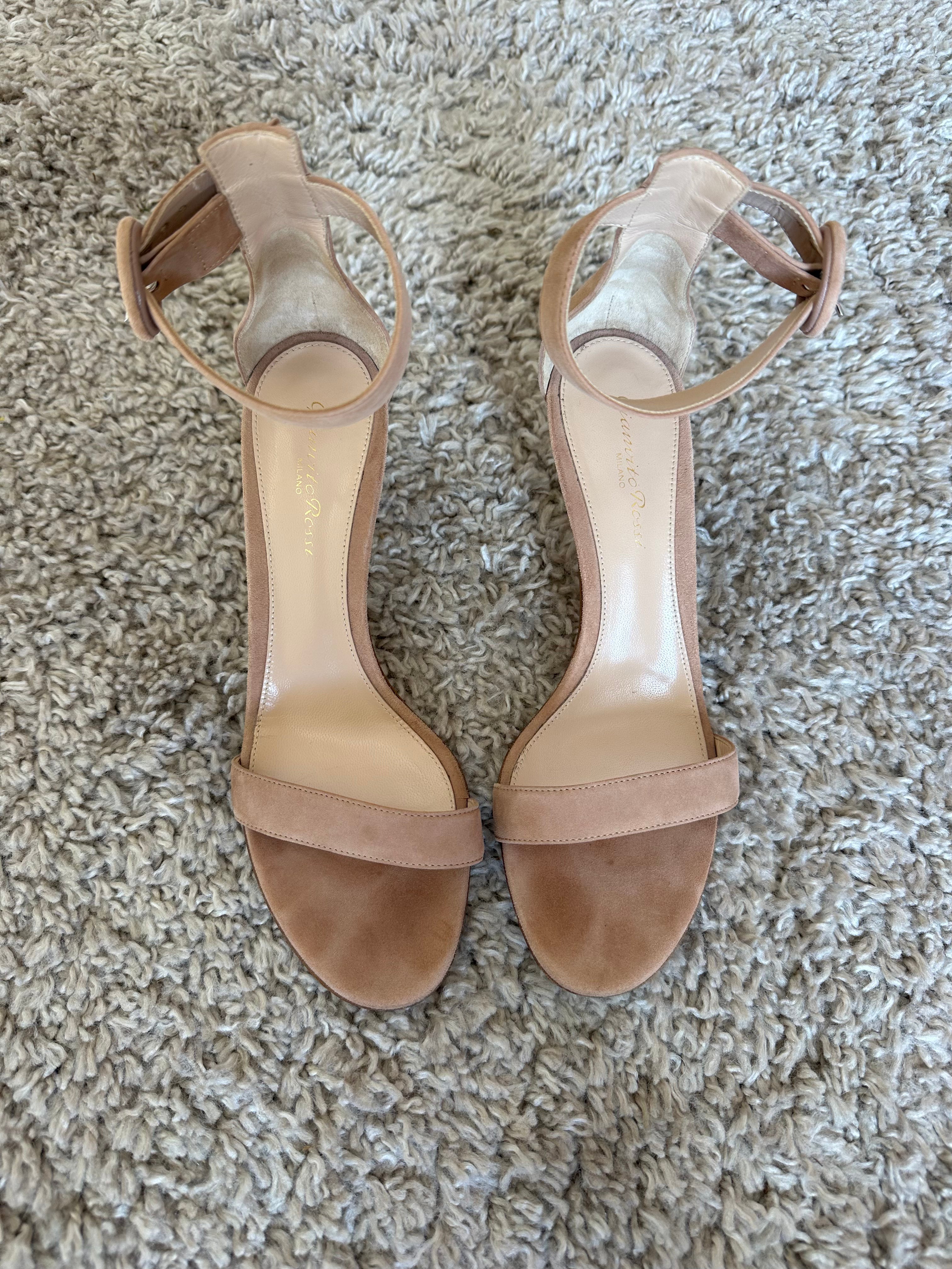 Gianvito Rossi Heels (EU38)