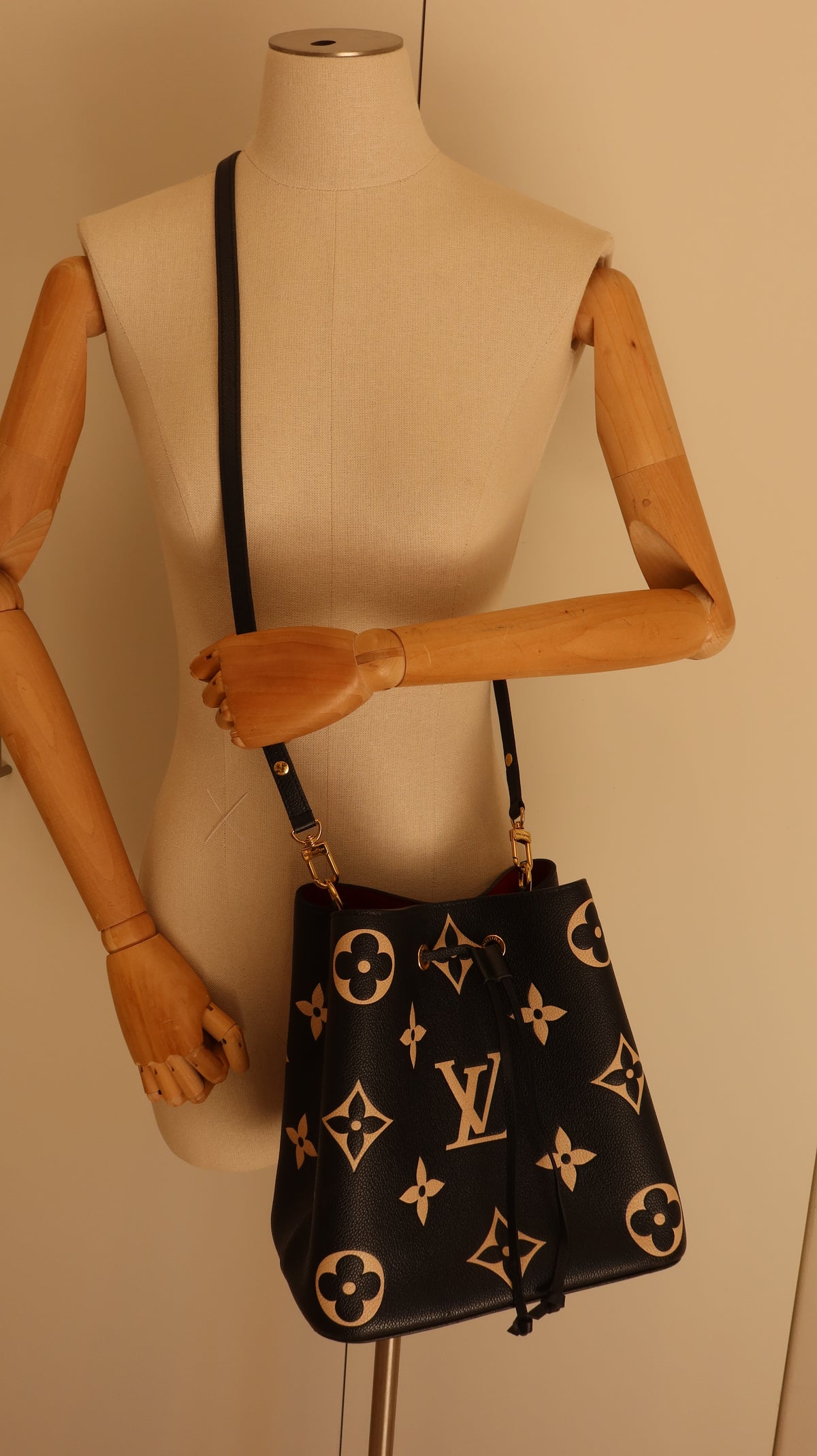 Louis Vuitton NéoNoé MM