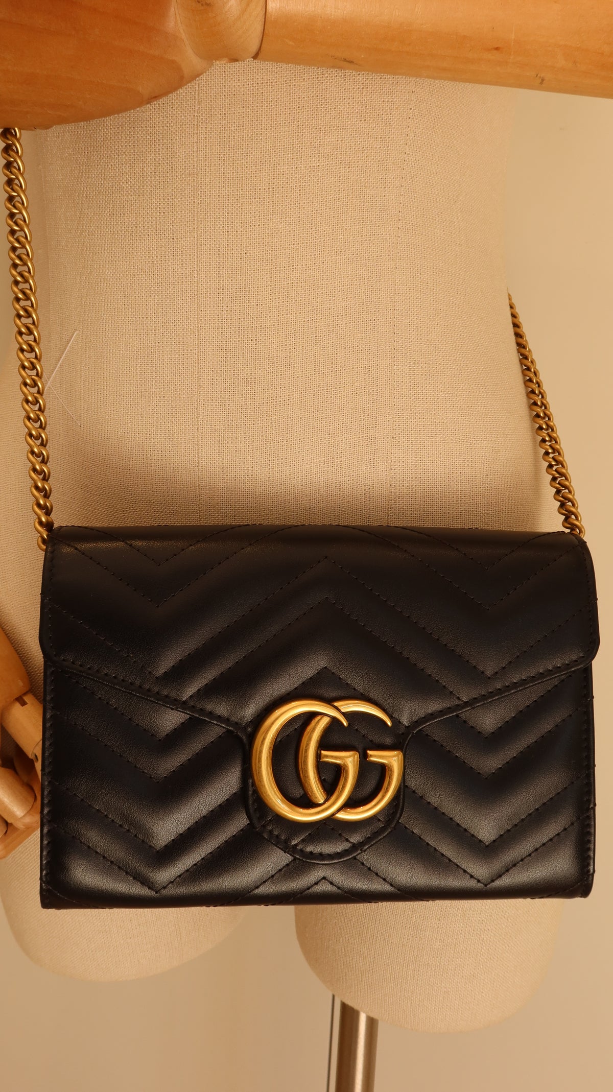 Gucci Marmont Wallet On Chain