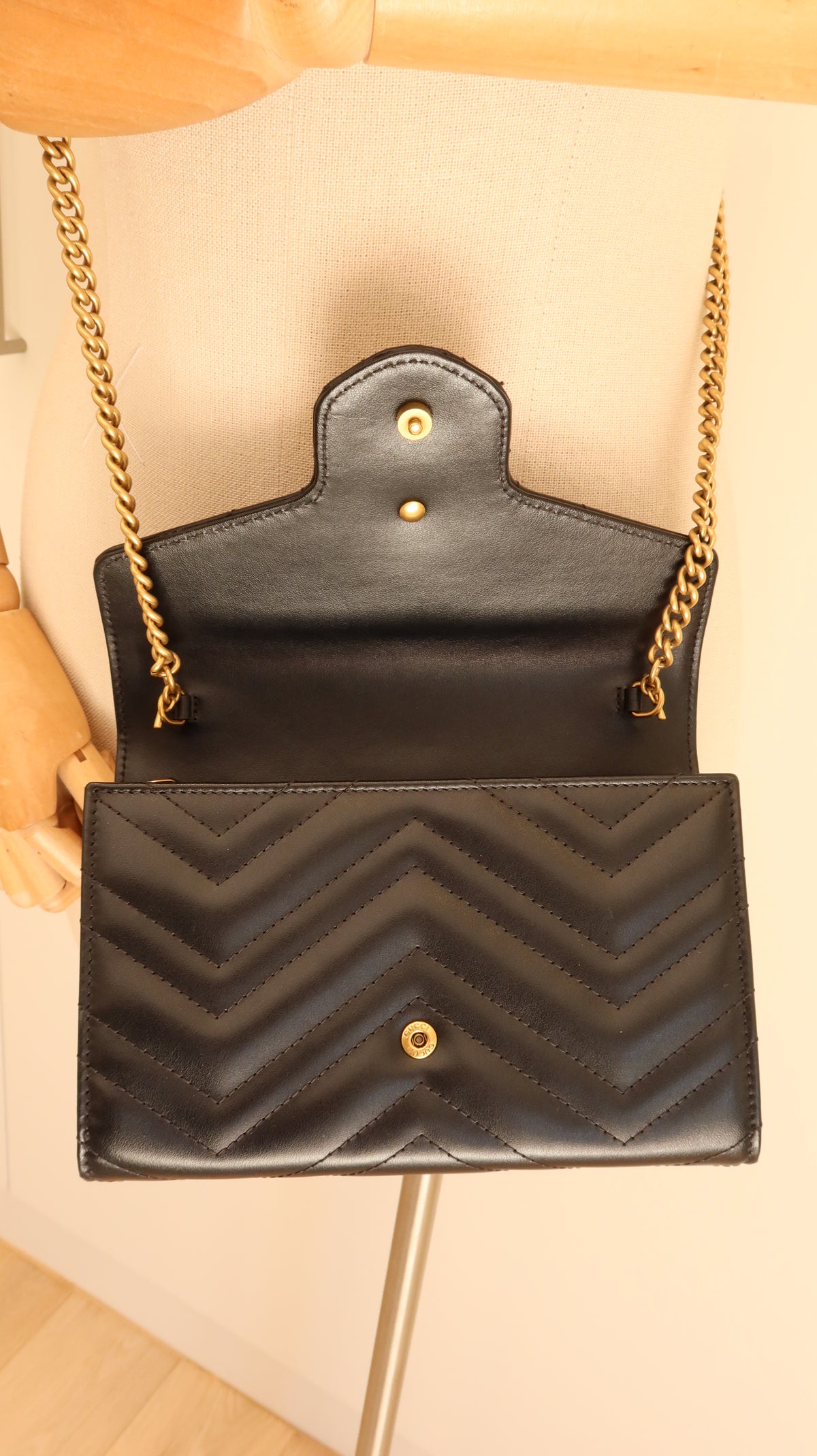 Gucci Marmont Wallet On Chain