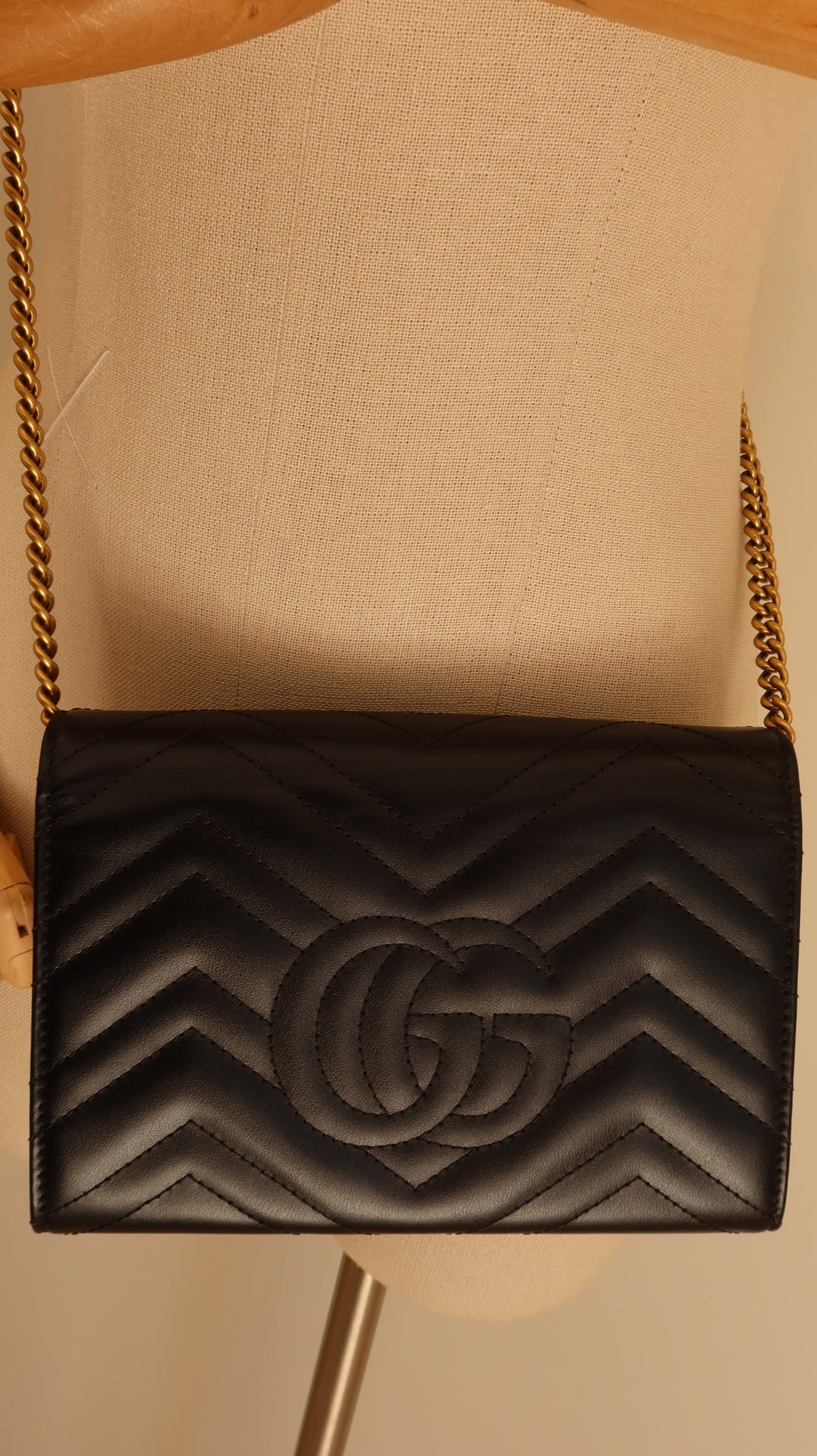 Gucci Marmont Wallet On Chain
