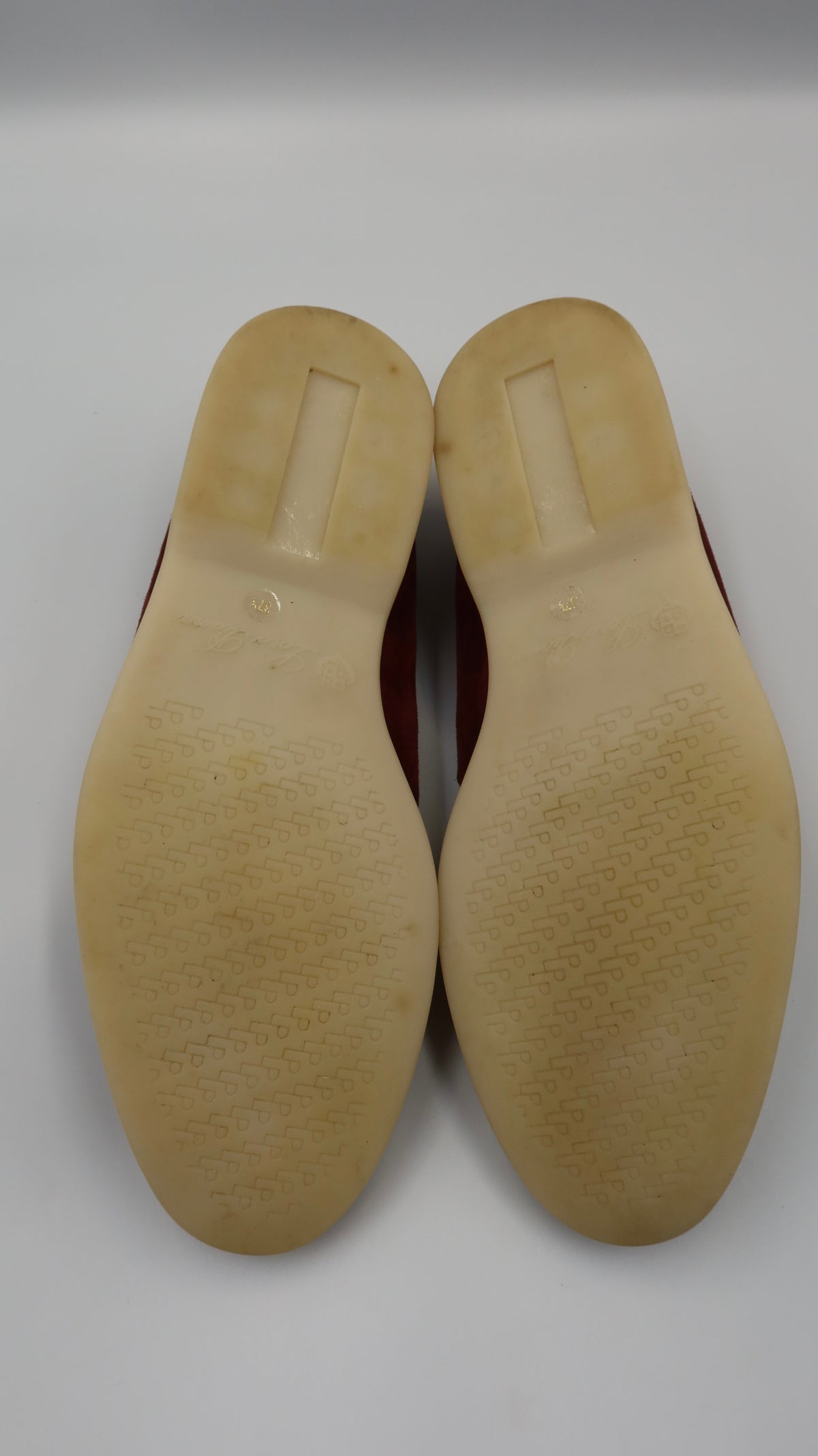 Loro Piana Summer Walks (EU37.5)