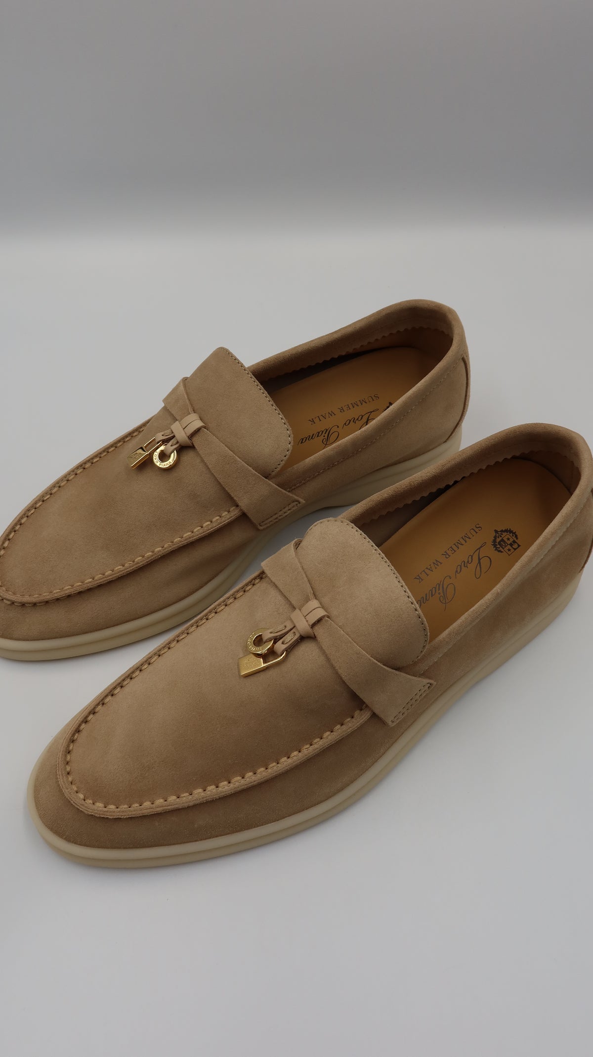 Loro Piana Summer Walks (EU39/Store Fresh)