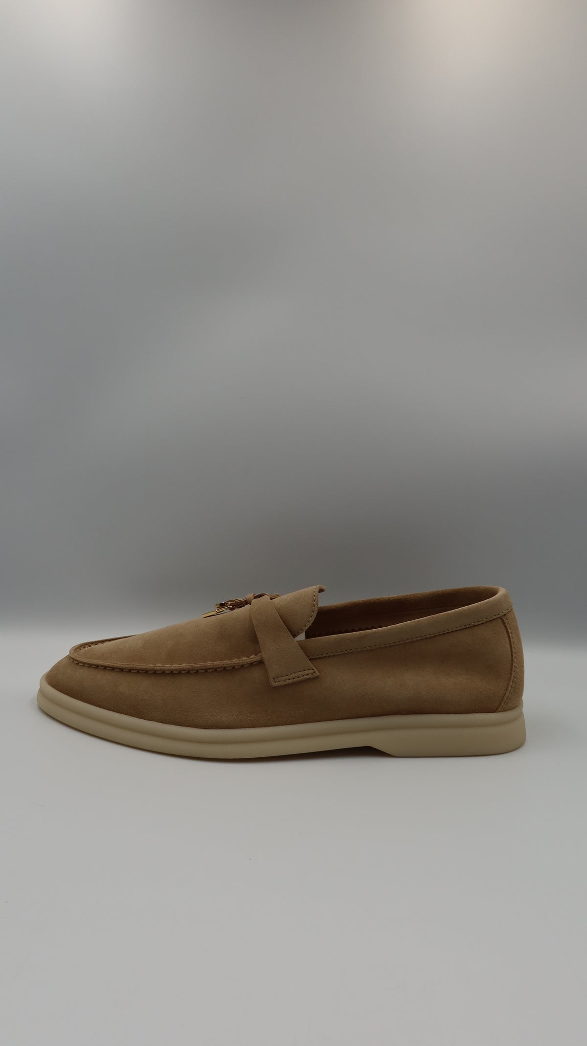 Loro Piana Summer Walks (EU39/Store Fresh)
