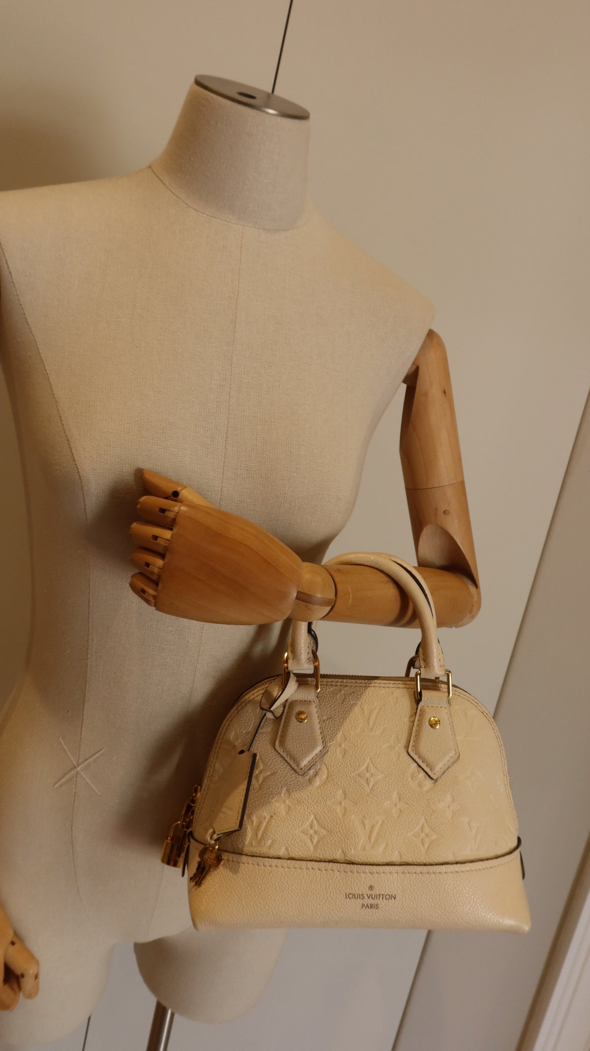 Louis Vuitton Alma BB