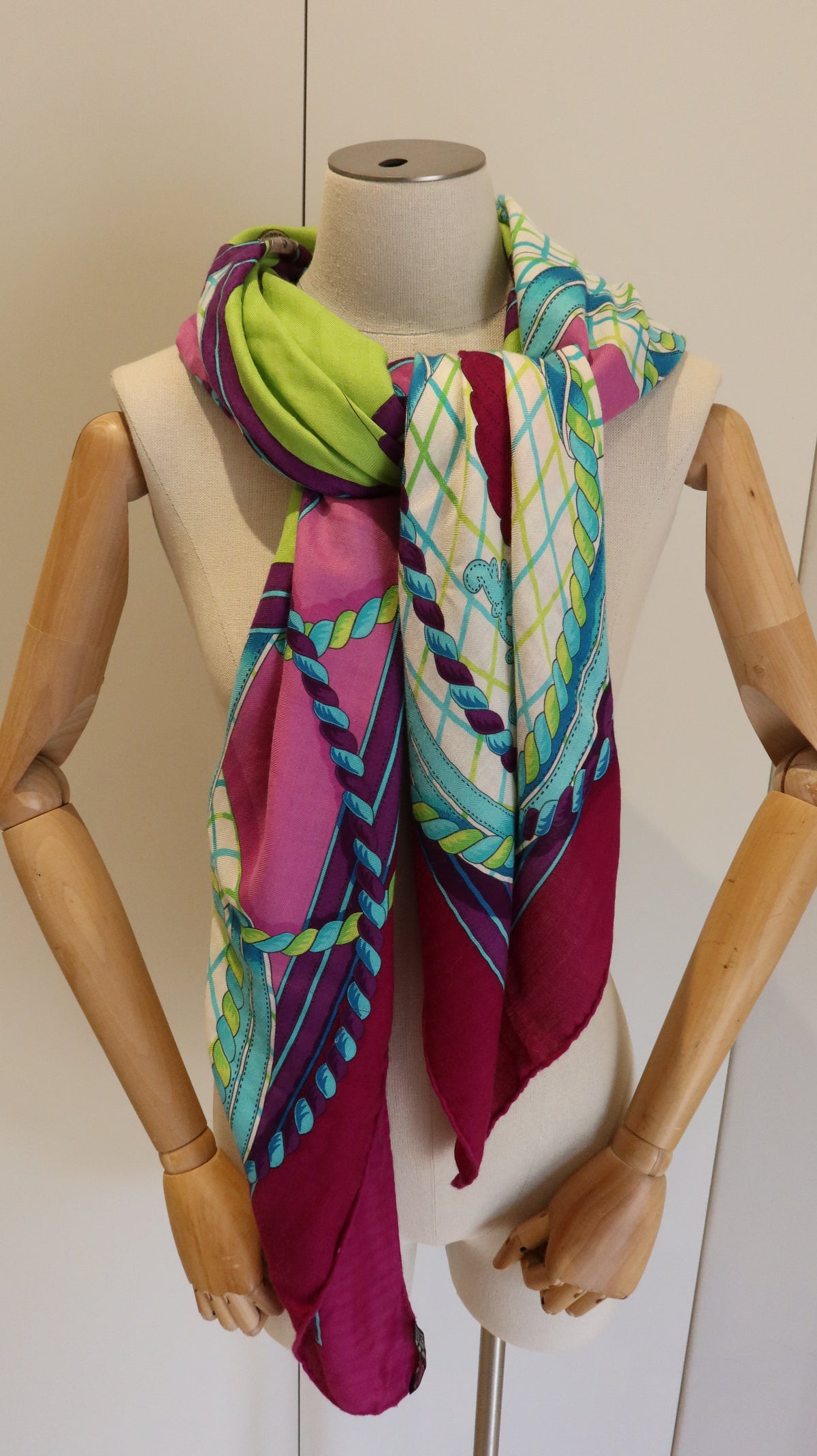 Hermès Scarf