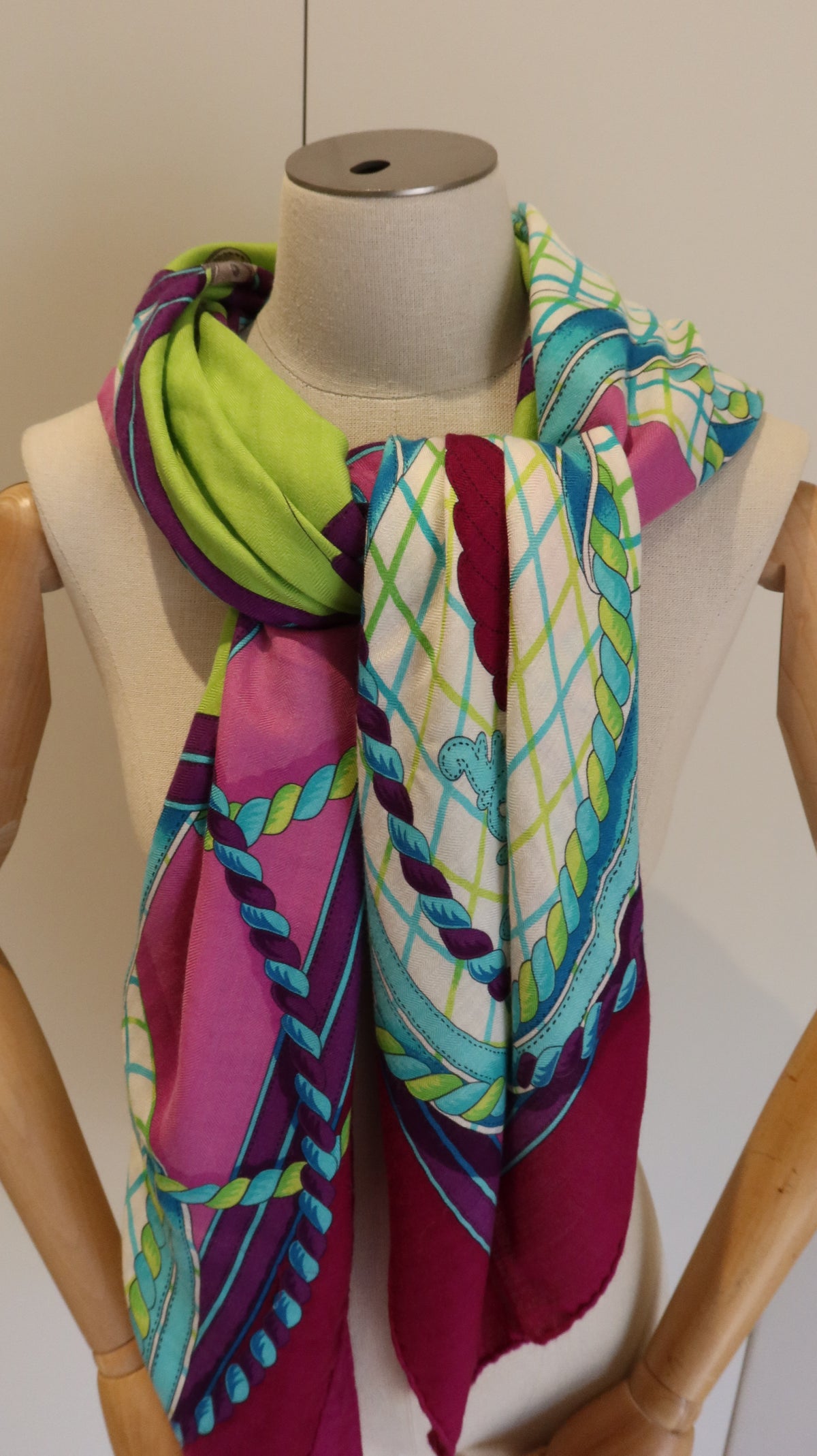Hermès Scarf