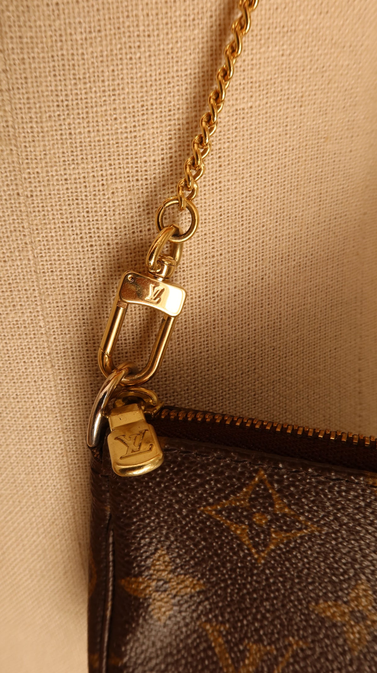 Louis Vuitton Mini Pochette Accessoires