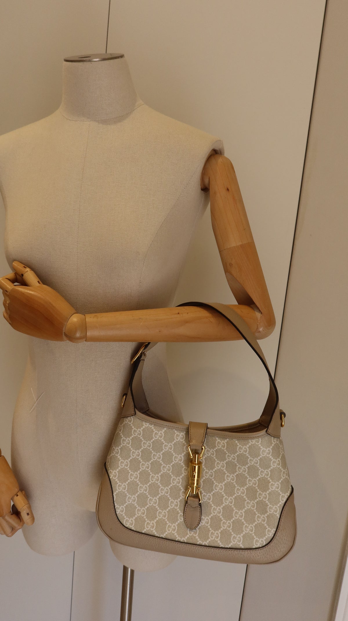 Gucci Jackie 1961 Small Shoulder Bag