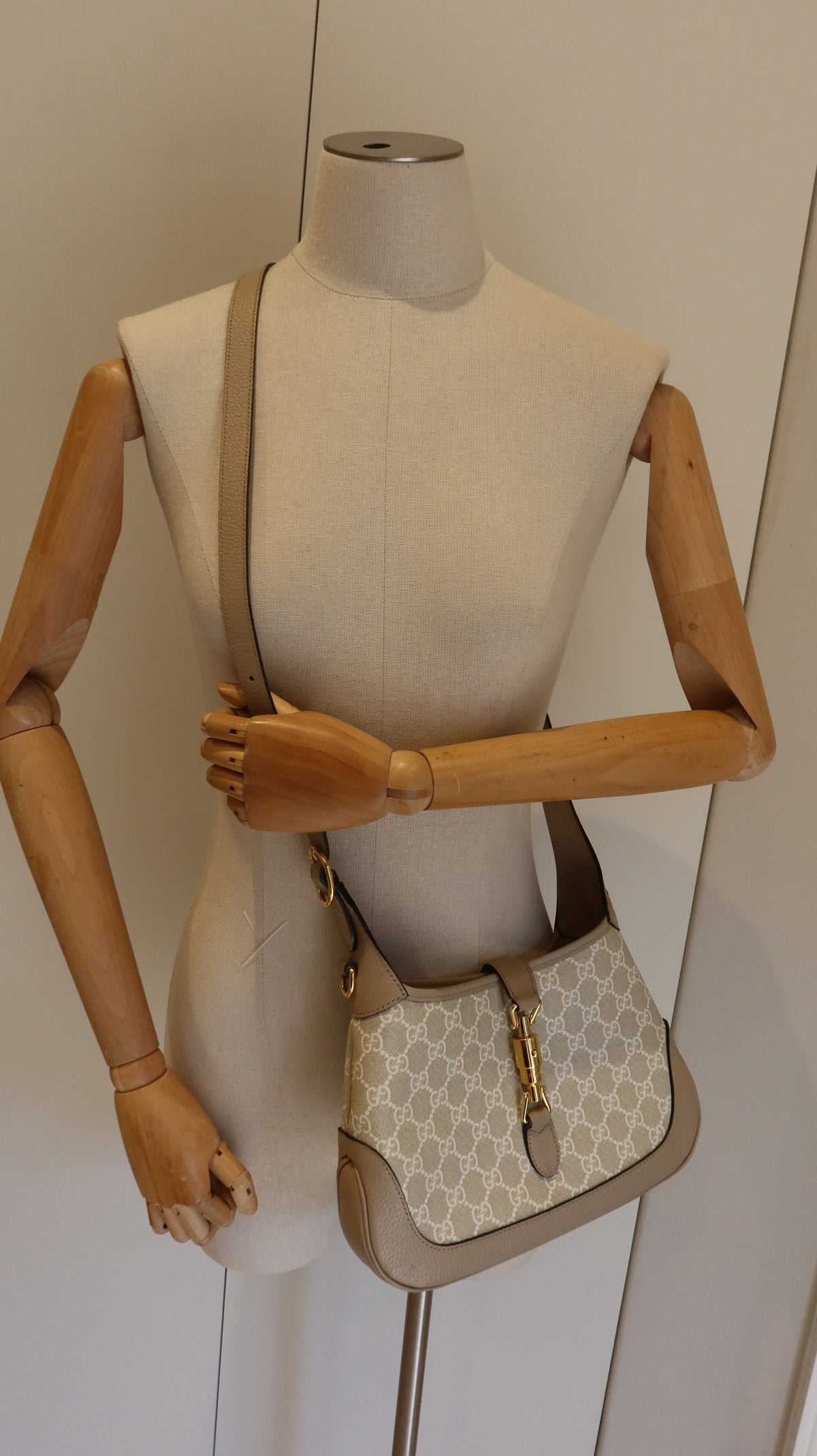 Gucci Jackie 1961 Small Shoulder Bag