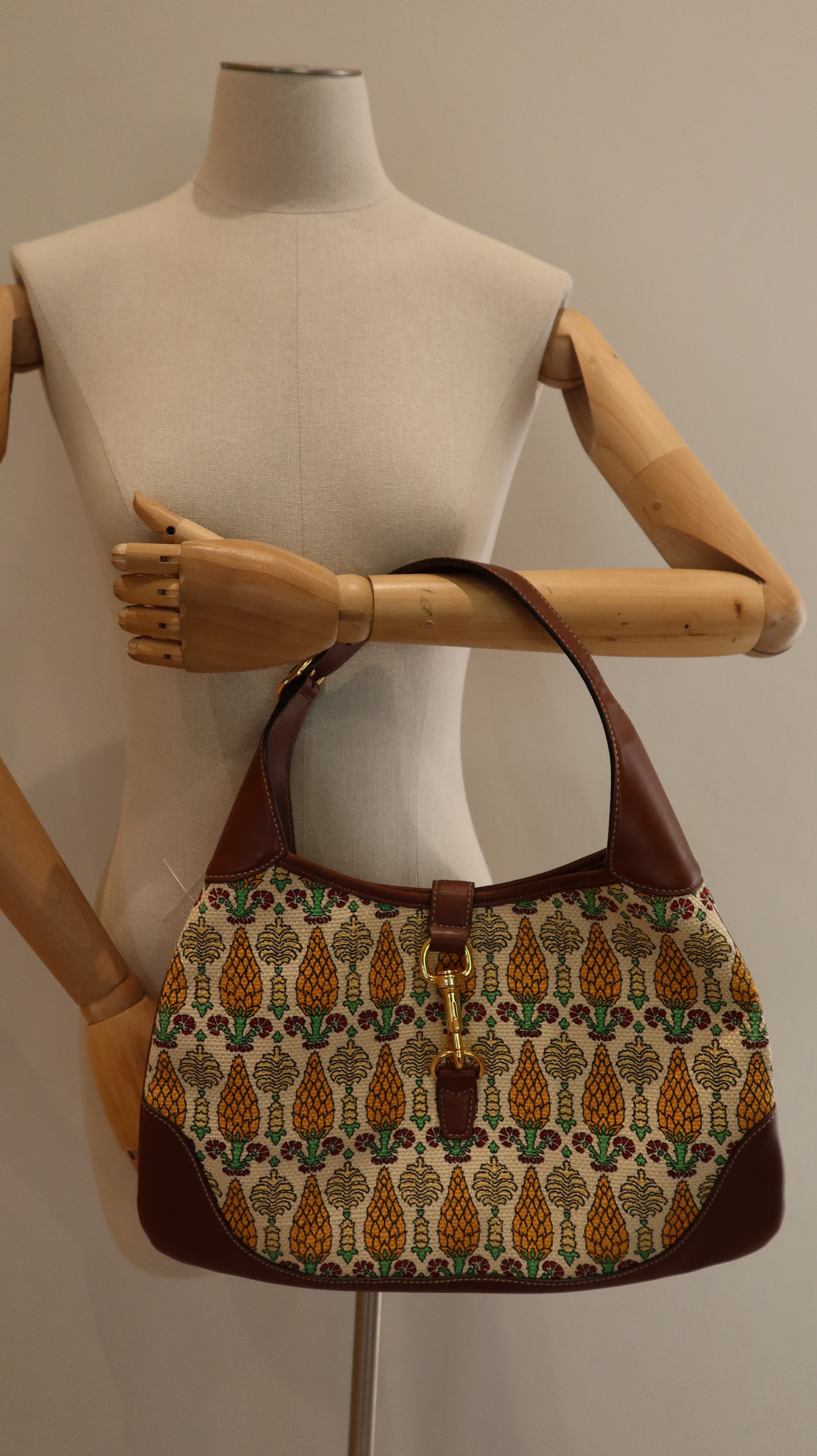 Gucci Pigna Pineapple Jackie Bag