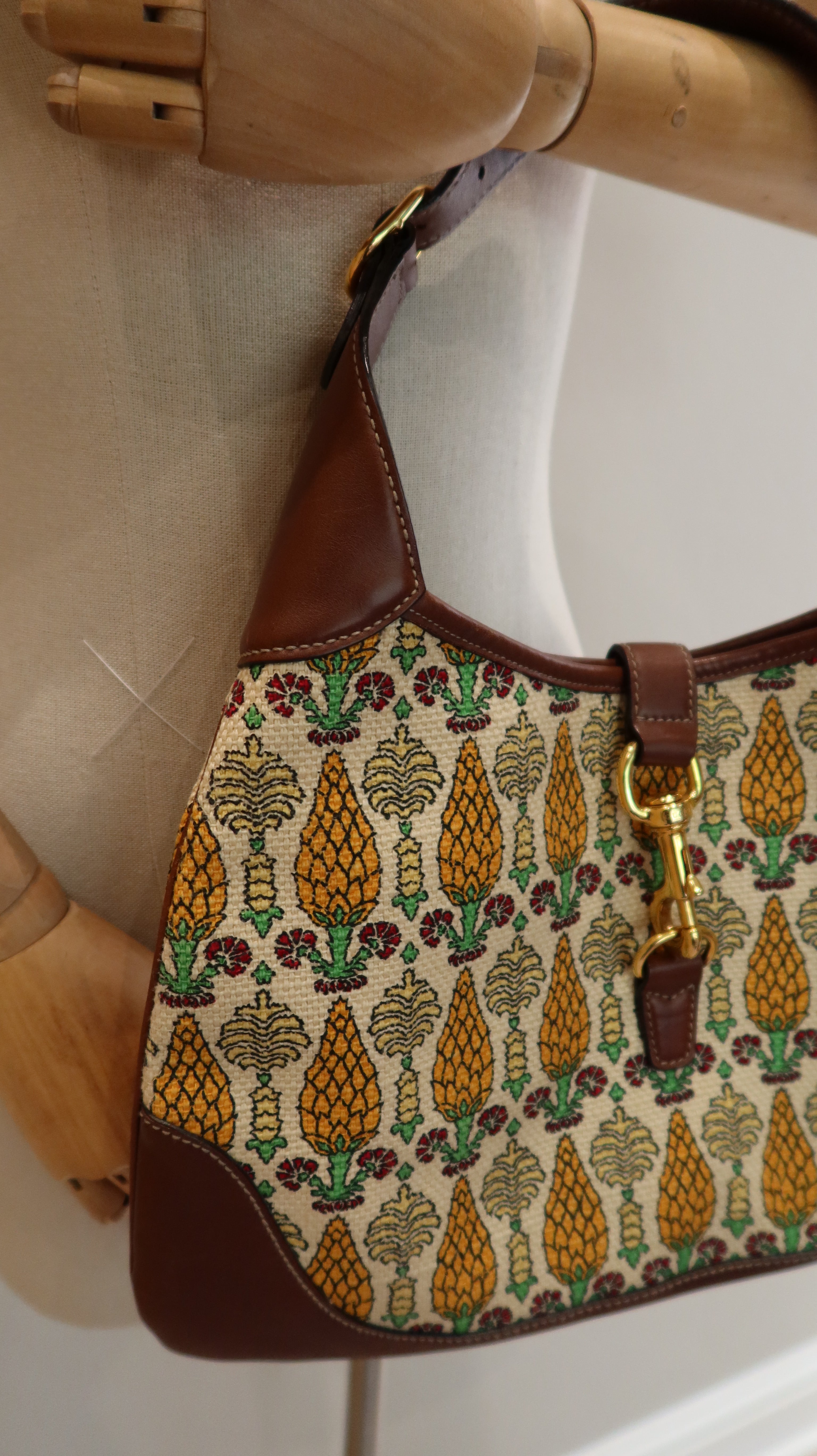 Gucci Pigna Pineapple Jackie Bag