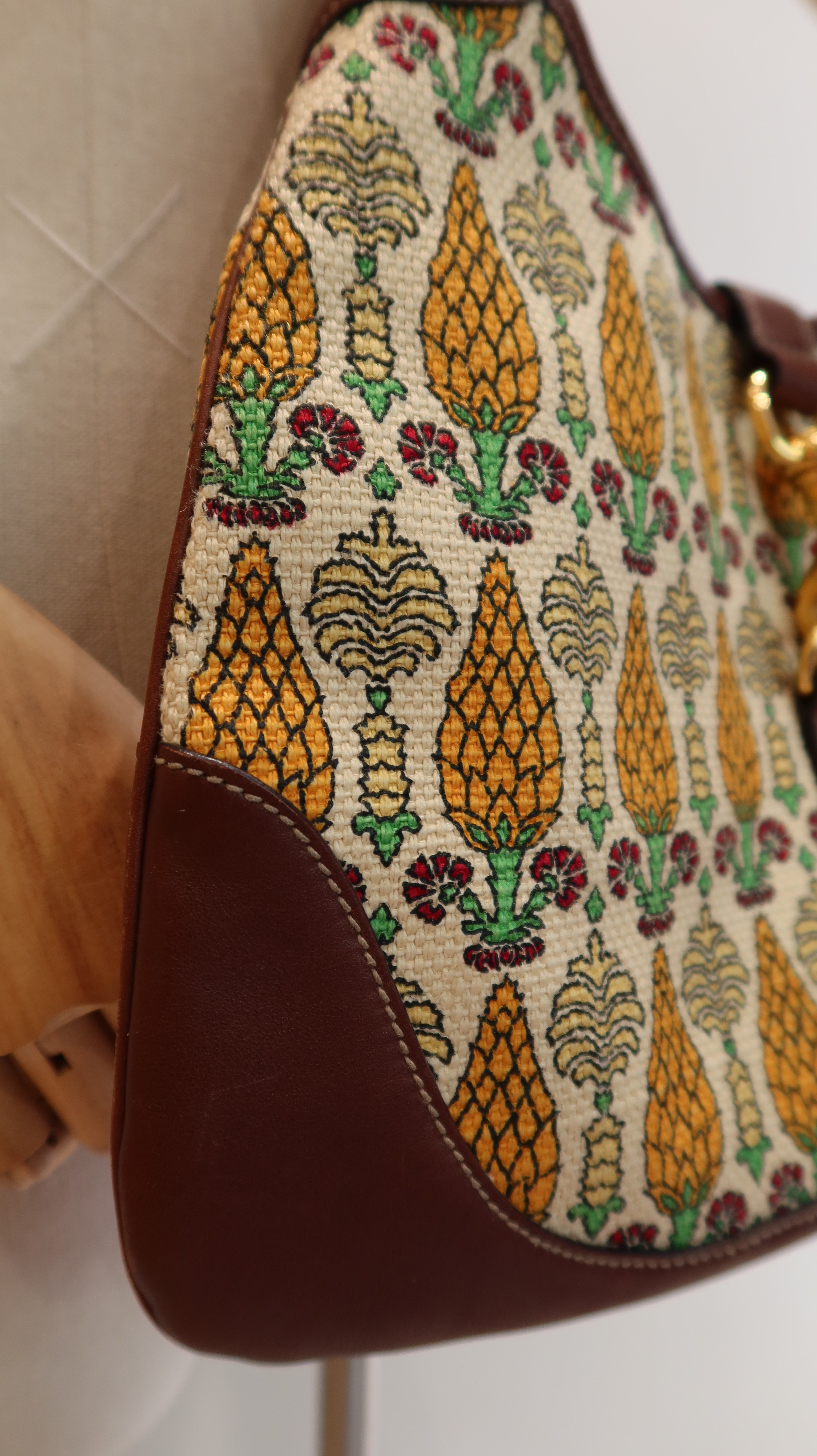 Gucci Pigna Pineapple Jackie Bag