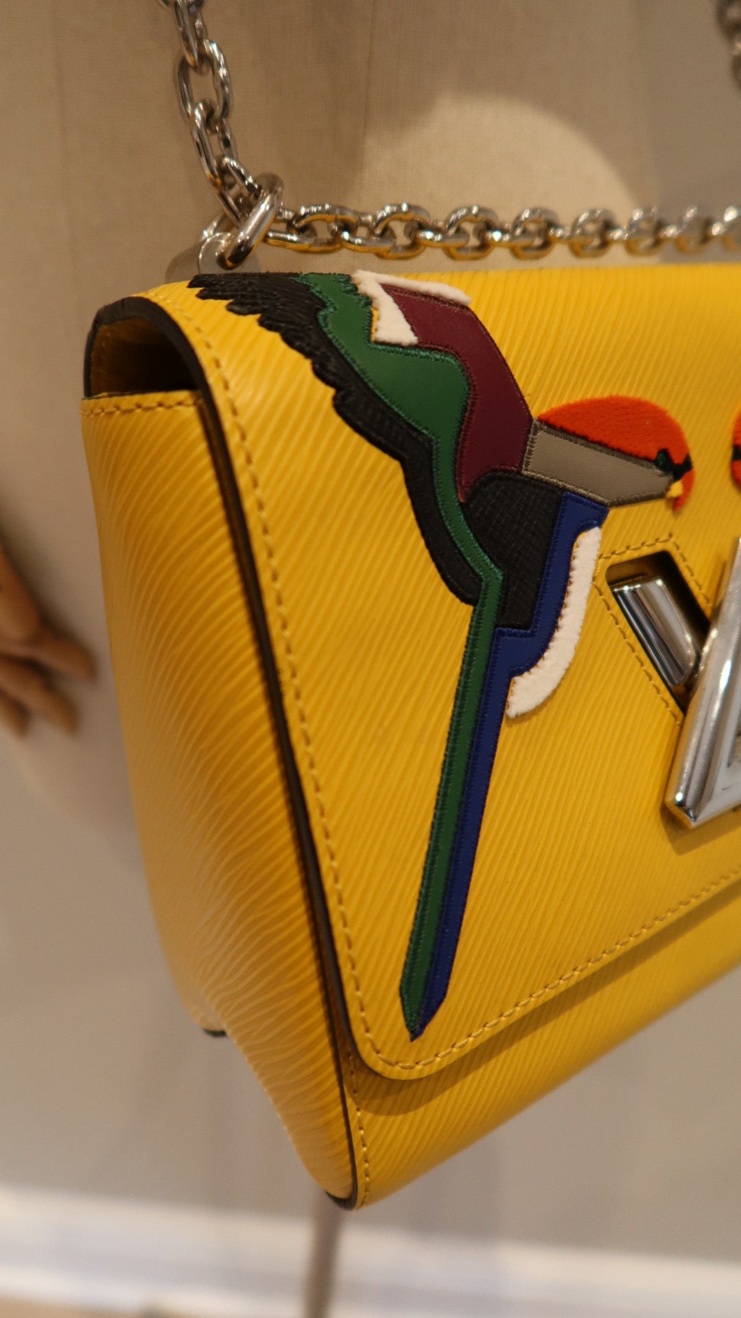 Louis Vuitton Twist MM Bag