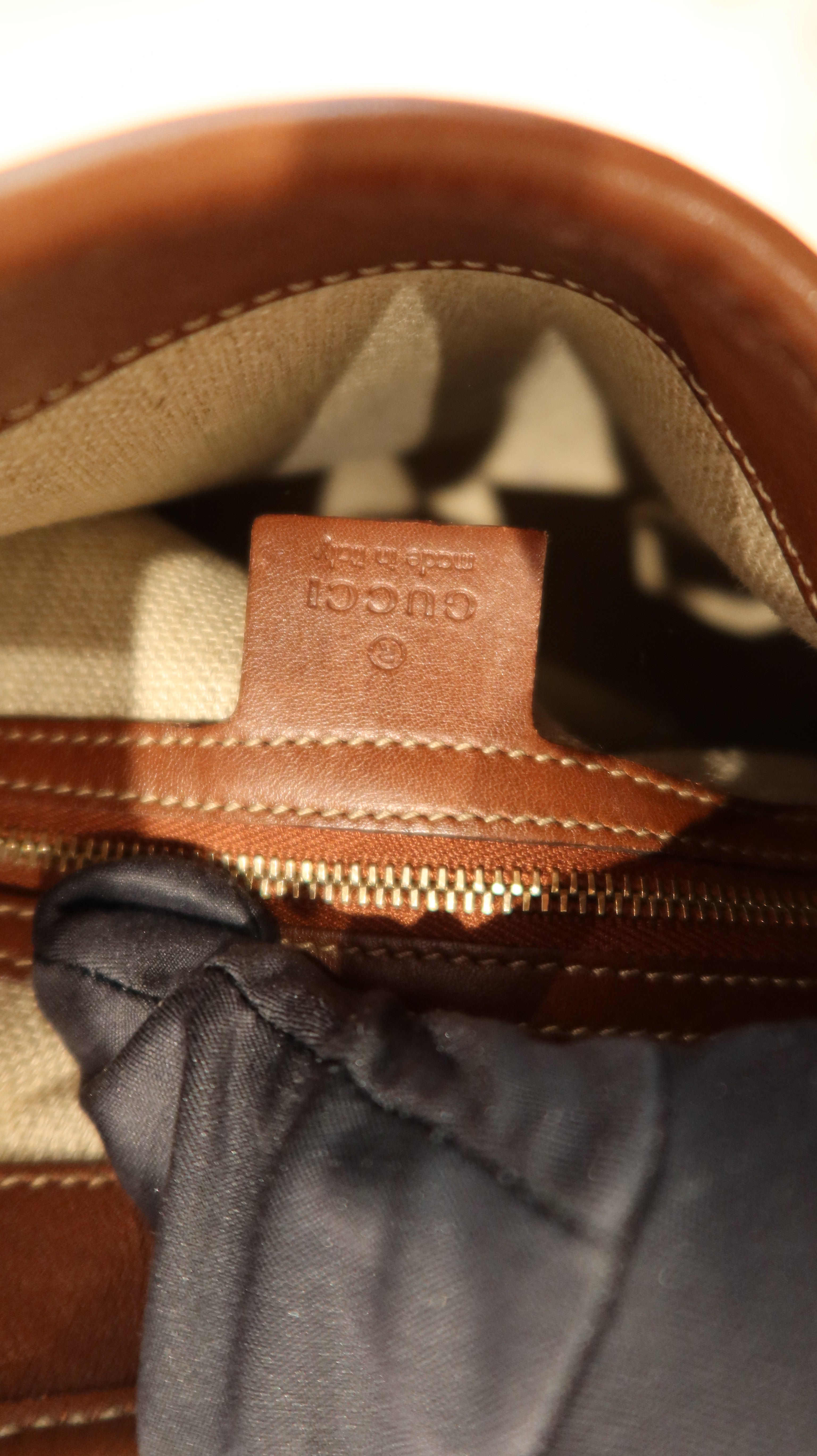 Gucci Pigna Pineapple Jackie Bag