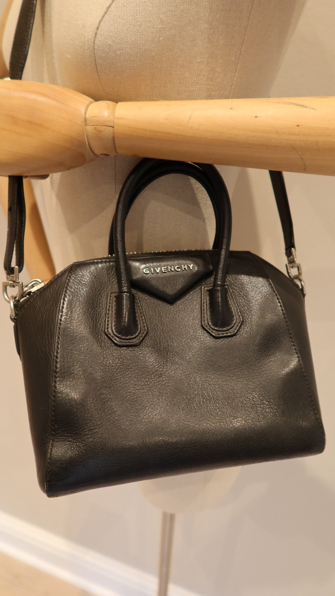 Givenchy Mini Antigona Bag