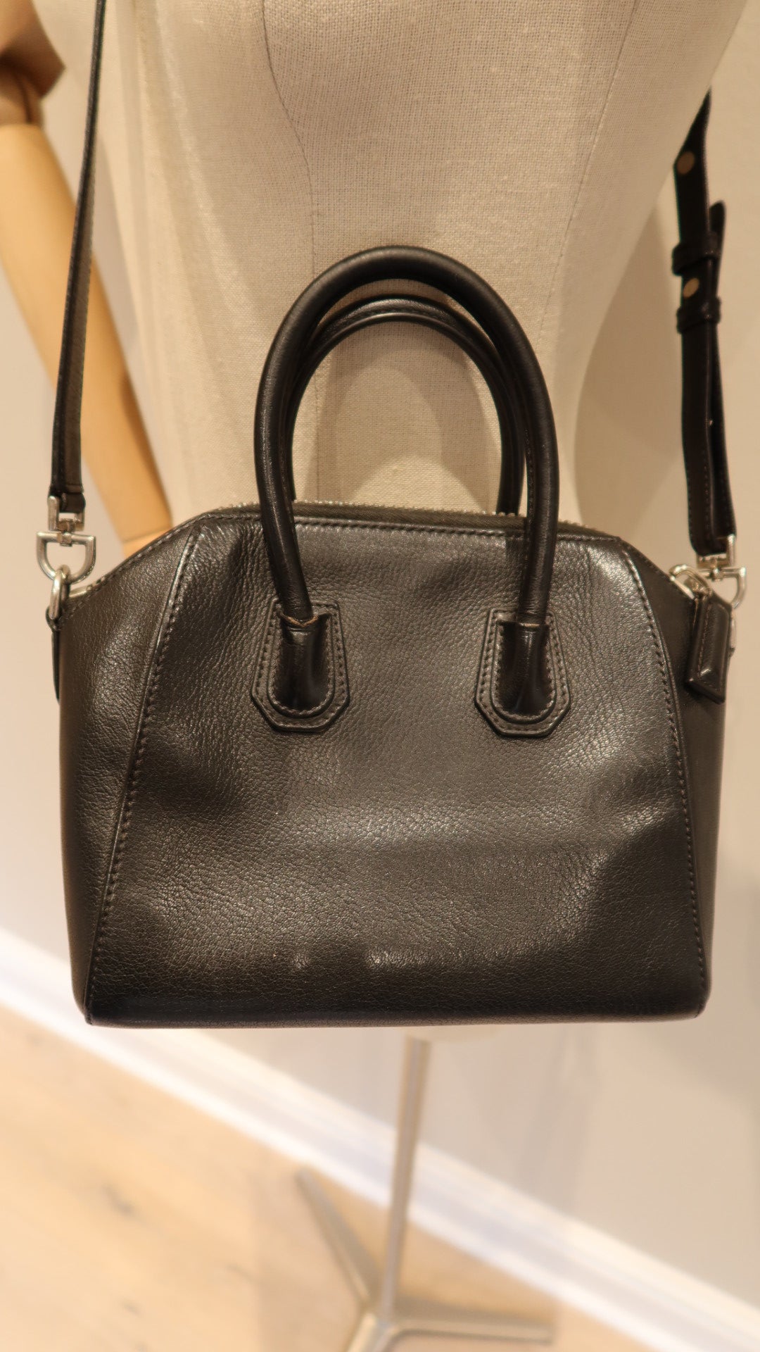 Givenchy Mini Antigona Bag