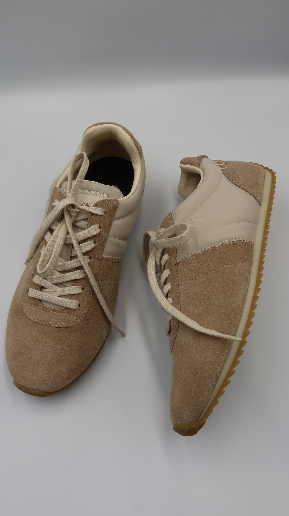 Loro Piana Sneakers (EU38)