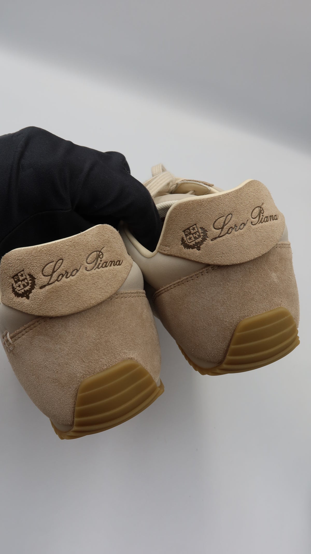 Loro Piana Sneakers (EU38)