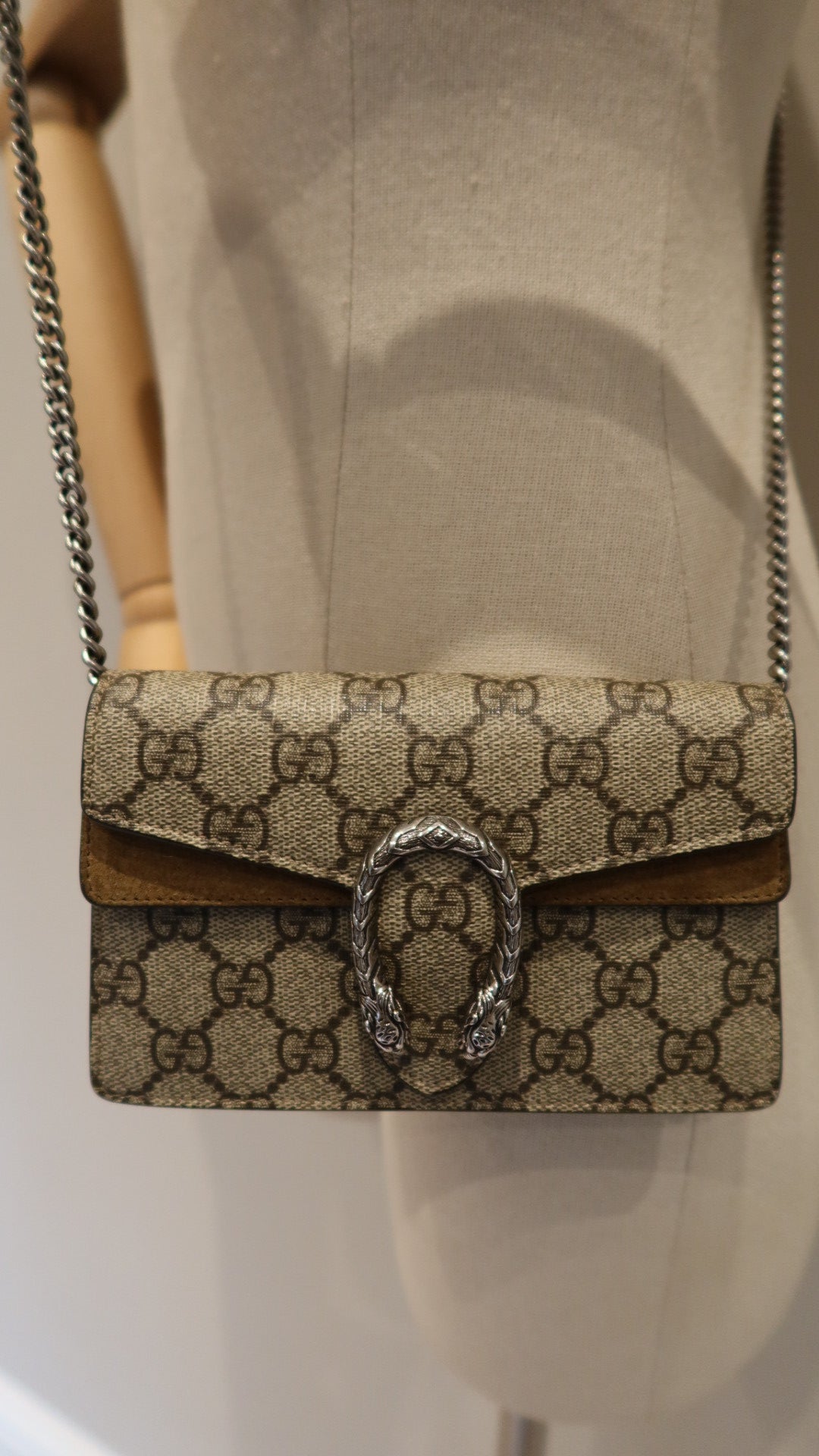 Gucci Super Mini Dionysus Bag