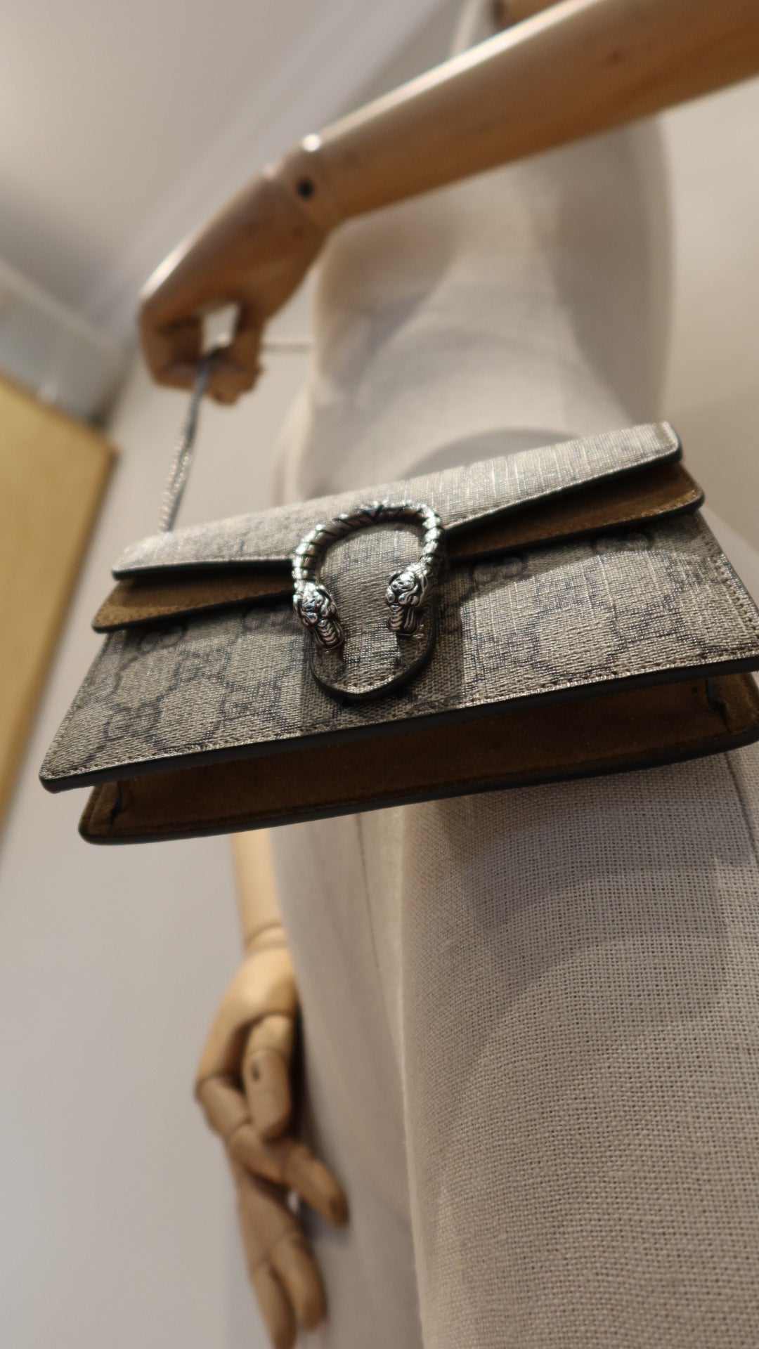 Gucci Super Mini Dionysus Bag