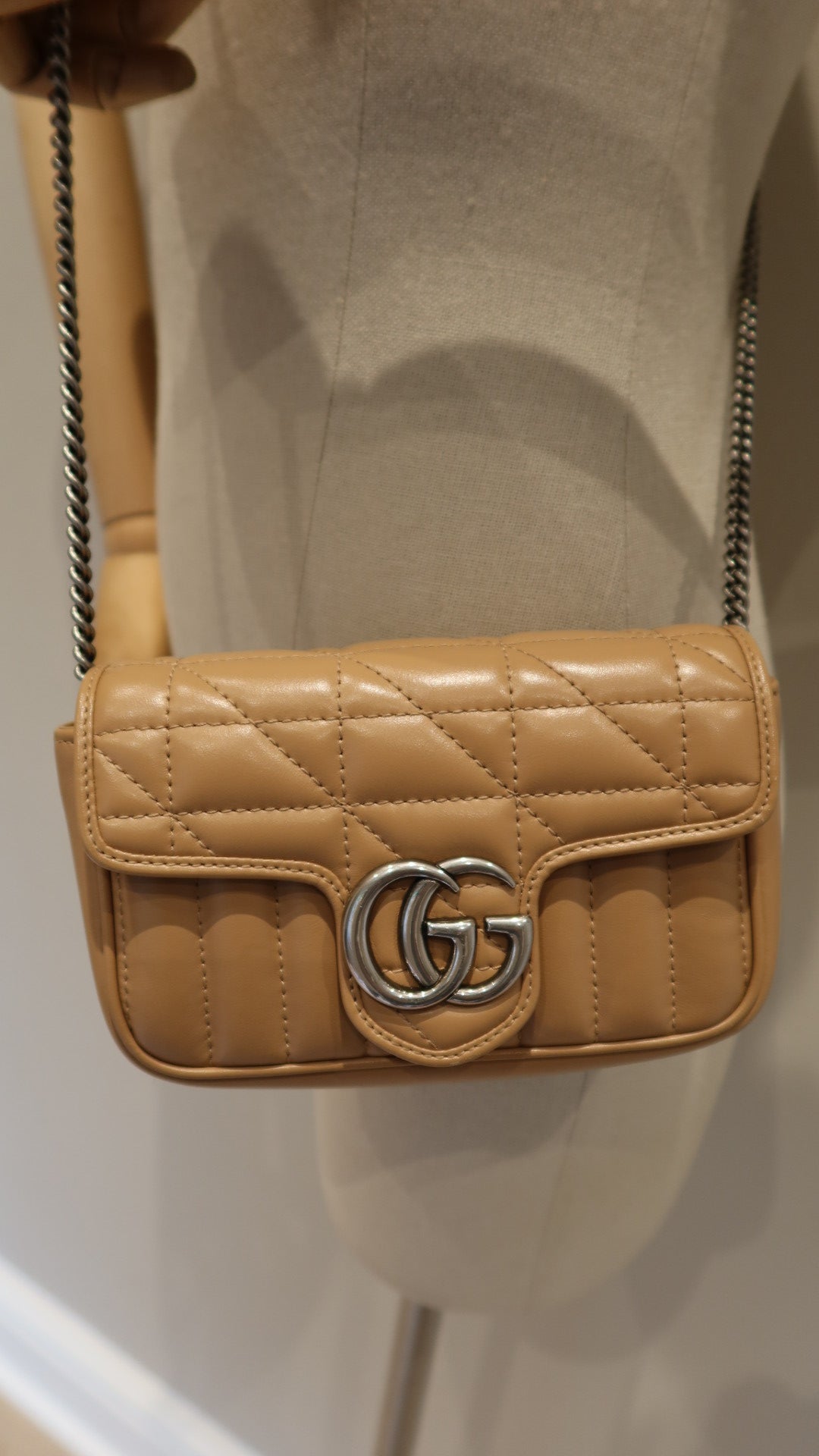 Gucci Mini Marmont Bag