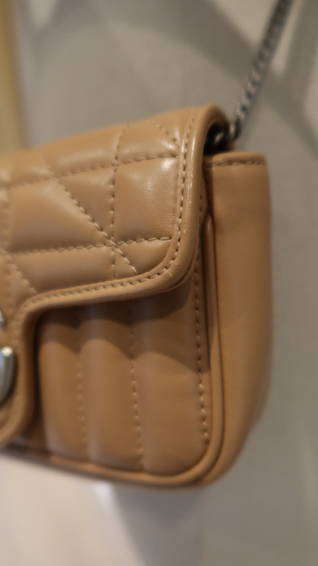 Gucci Mini Marmont Bag