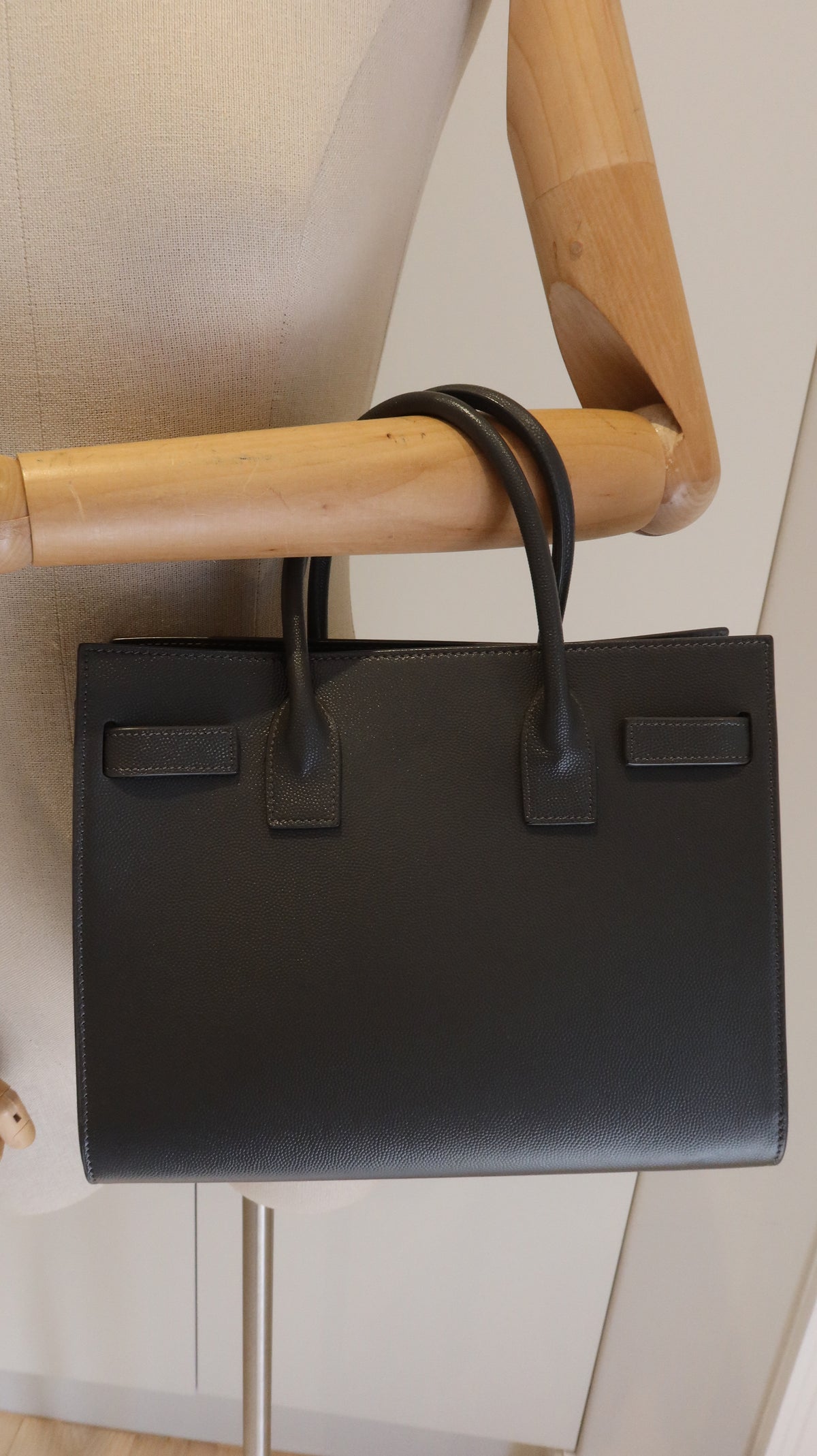 Saint Laurent Sac De Jour
