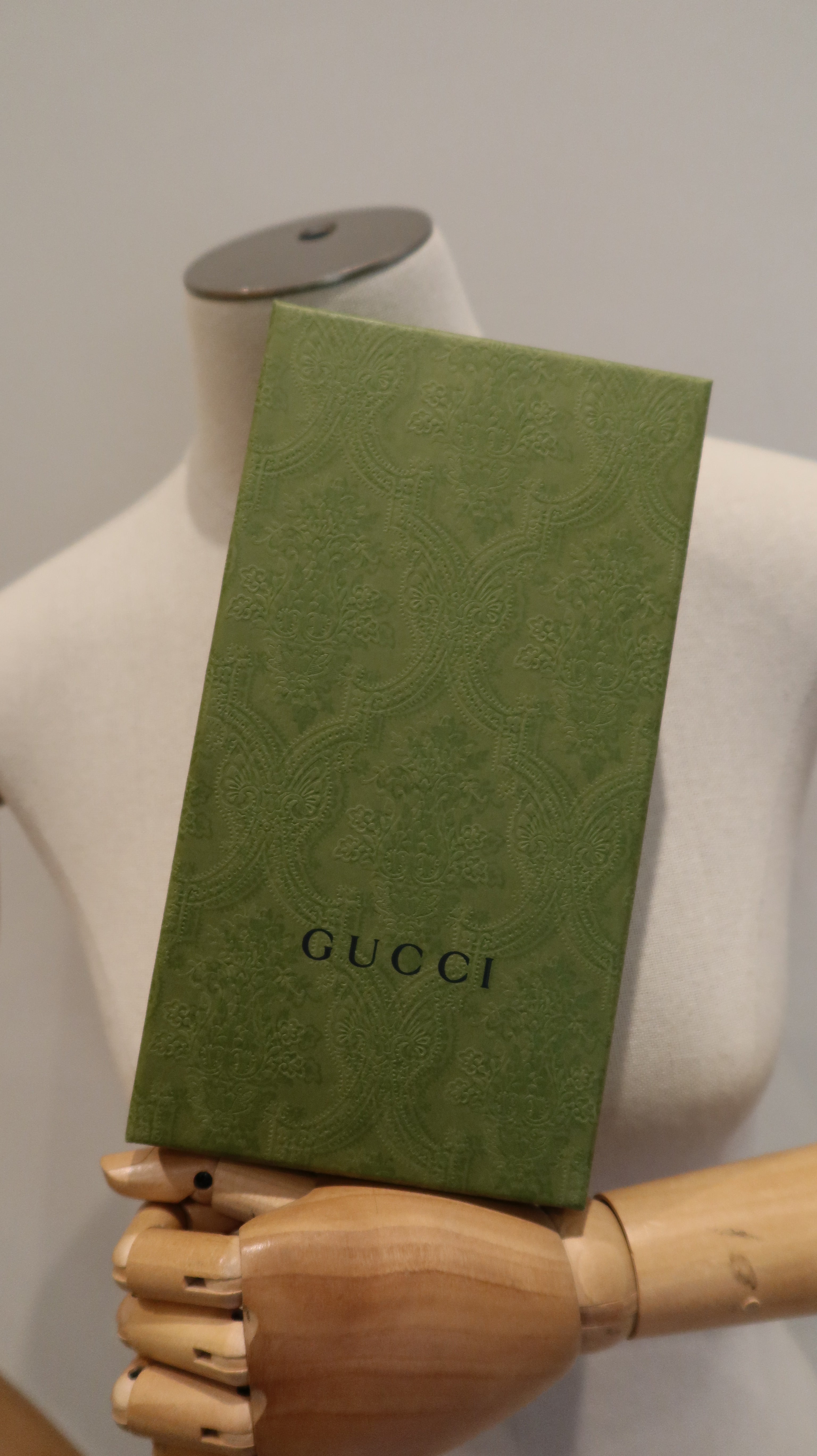 Gucci Bi Fold Wallet