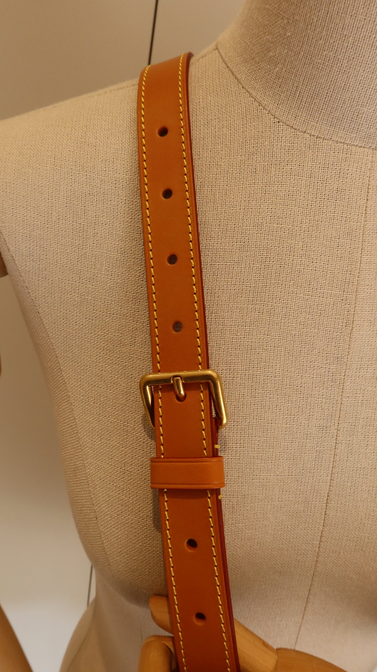 Louis Vuitton Keepall Bandoulière 25