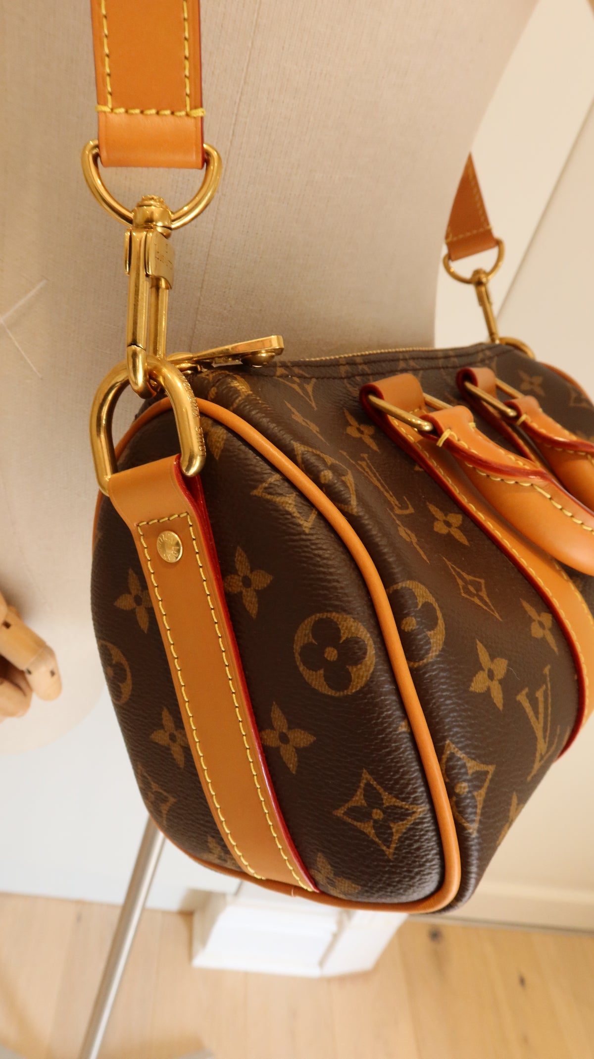 Louis Vuitton Keepall Bandoulière 25