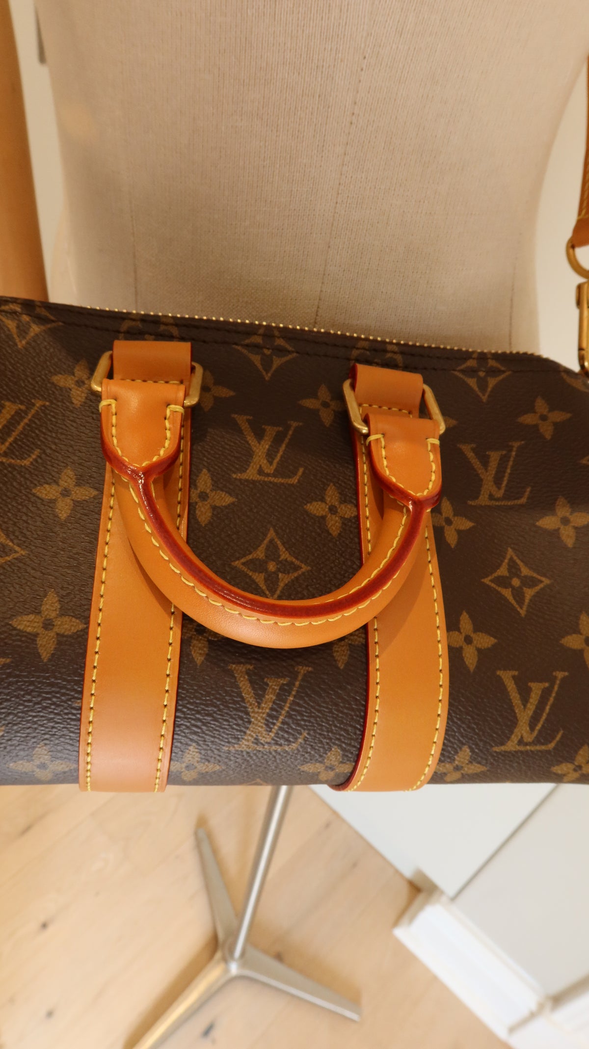 Louis Vuitton Keepall Bandoulière 25