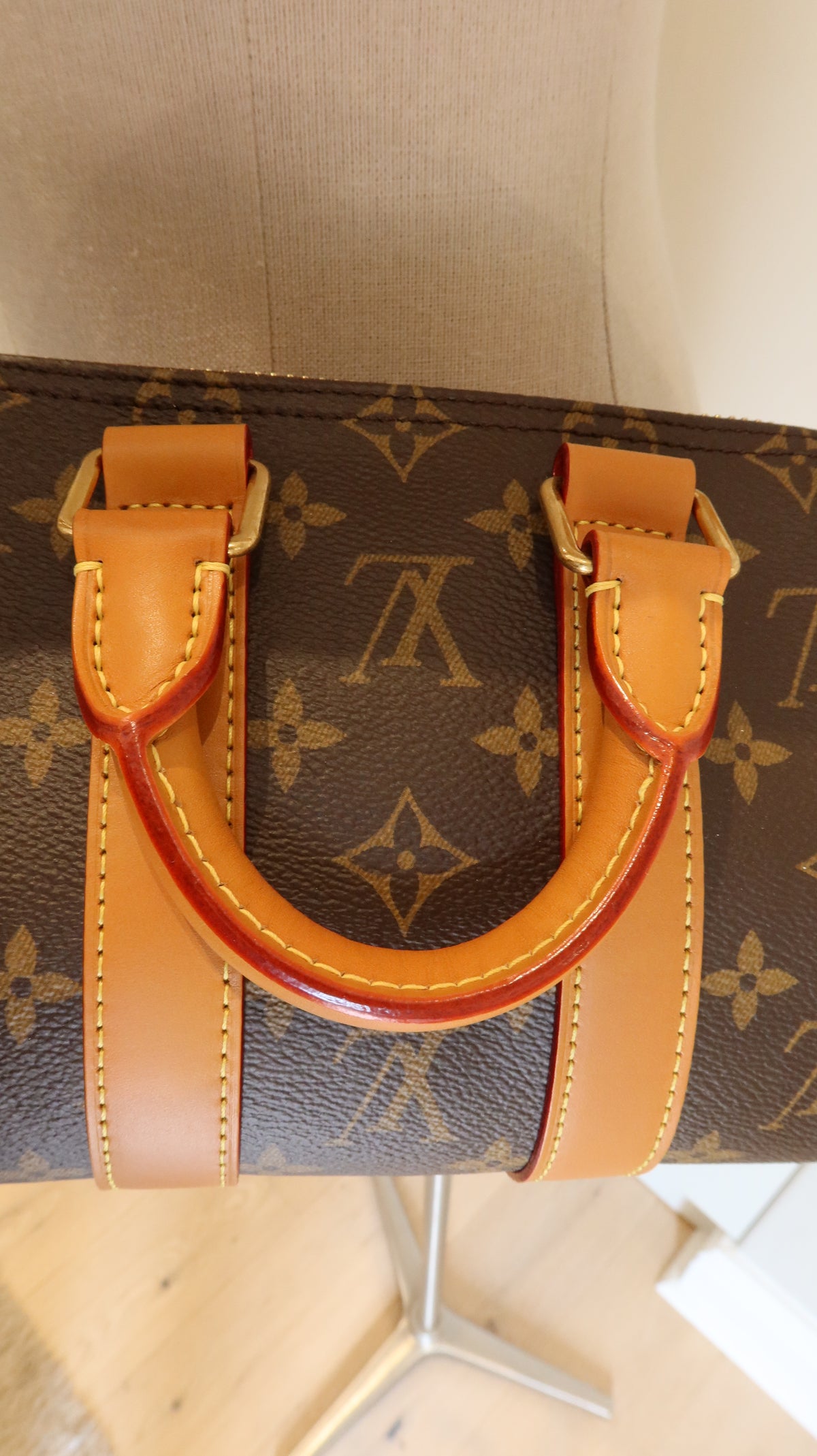 Louis Vuitton Keepall Bandoulière 25