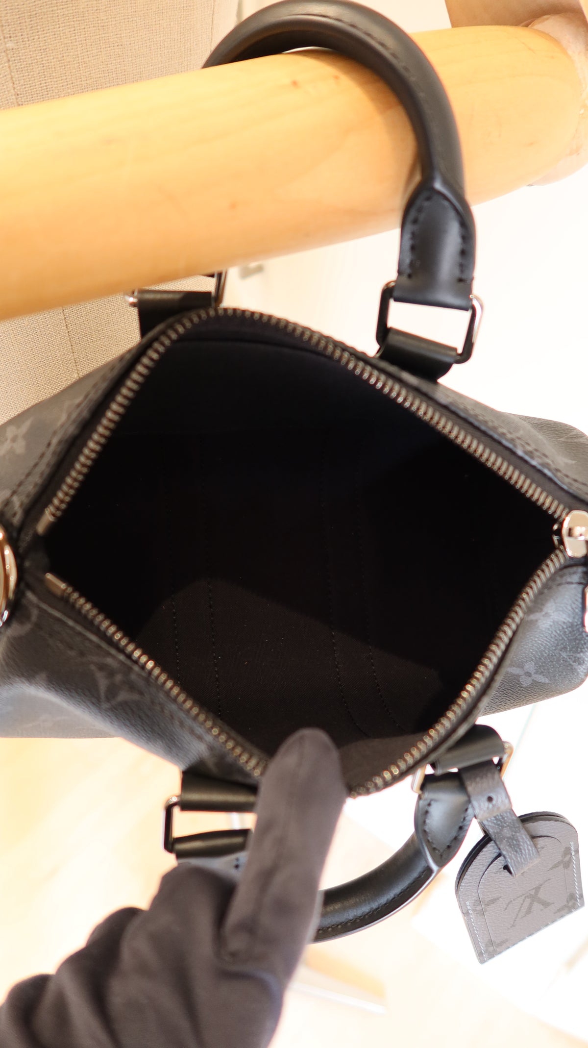 Louis Vuitton Keepall Bandoulière 25