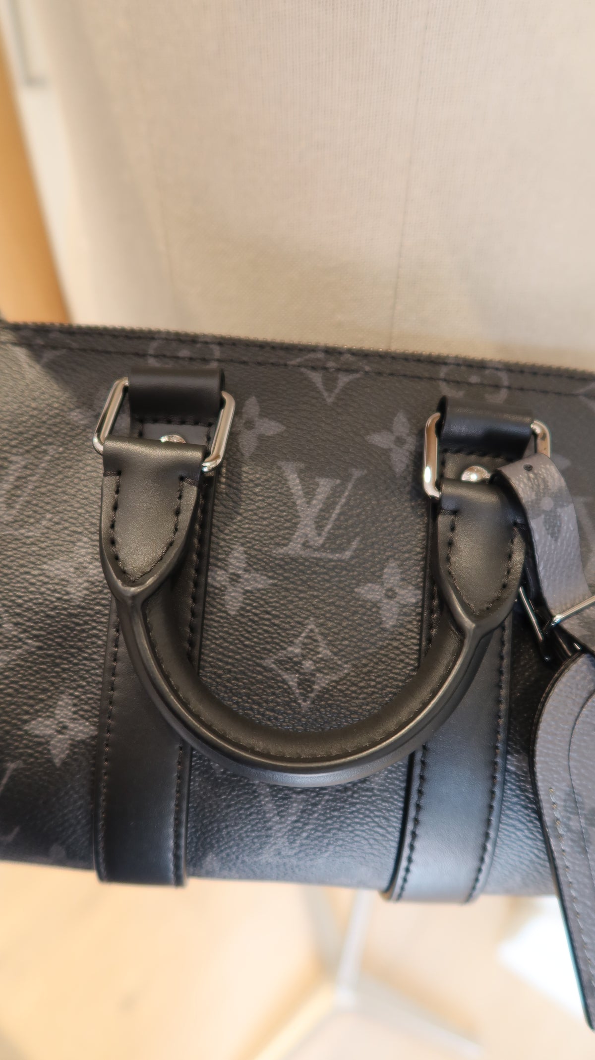 Louis Vuitton Keepall Bandoulière 25