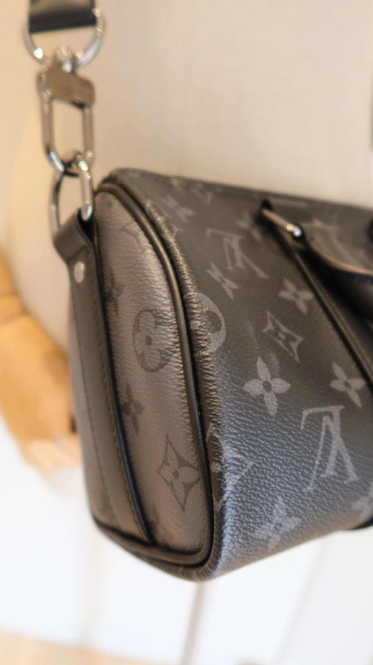 Louis Vuitton Keepall Bandoulière 25