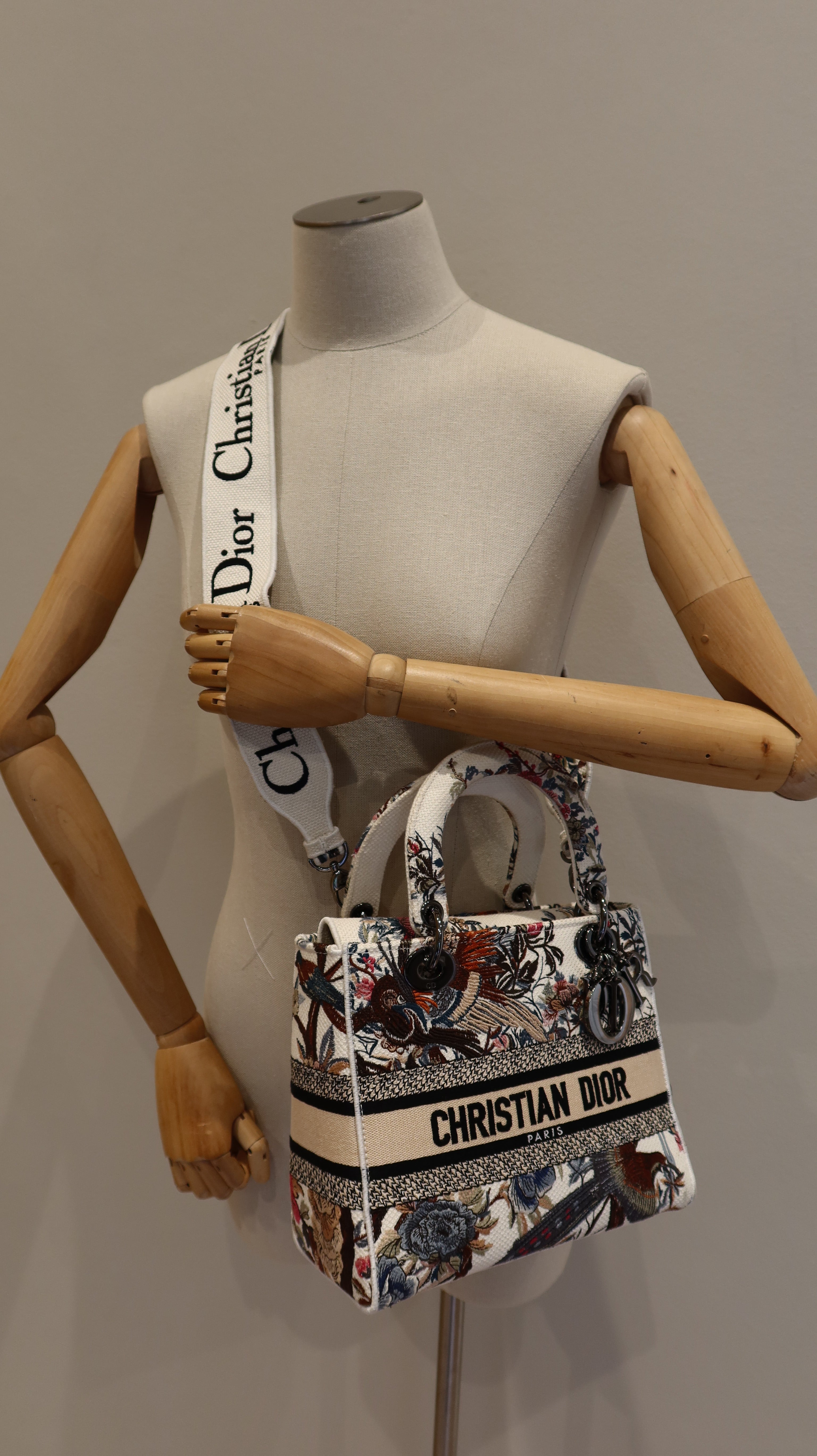 Christian Dior Lady D-Lite