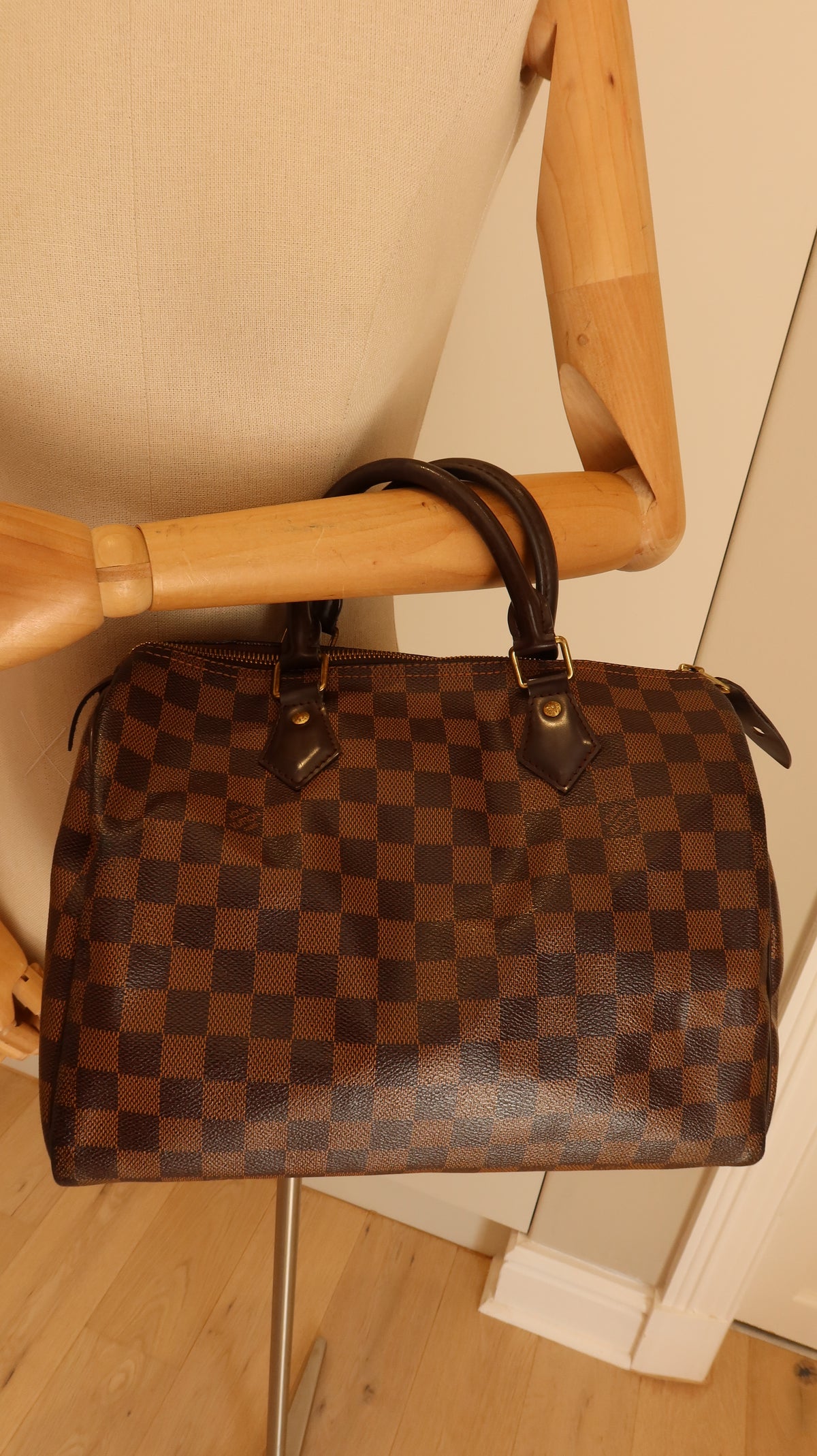 Louis Vuitton Speedy 30