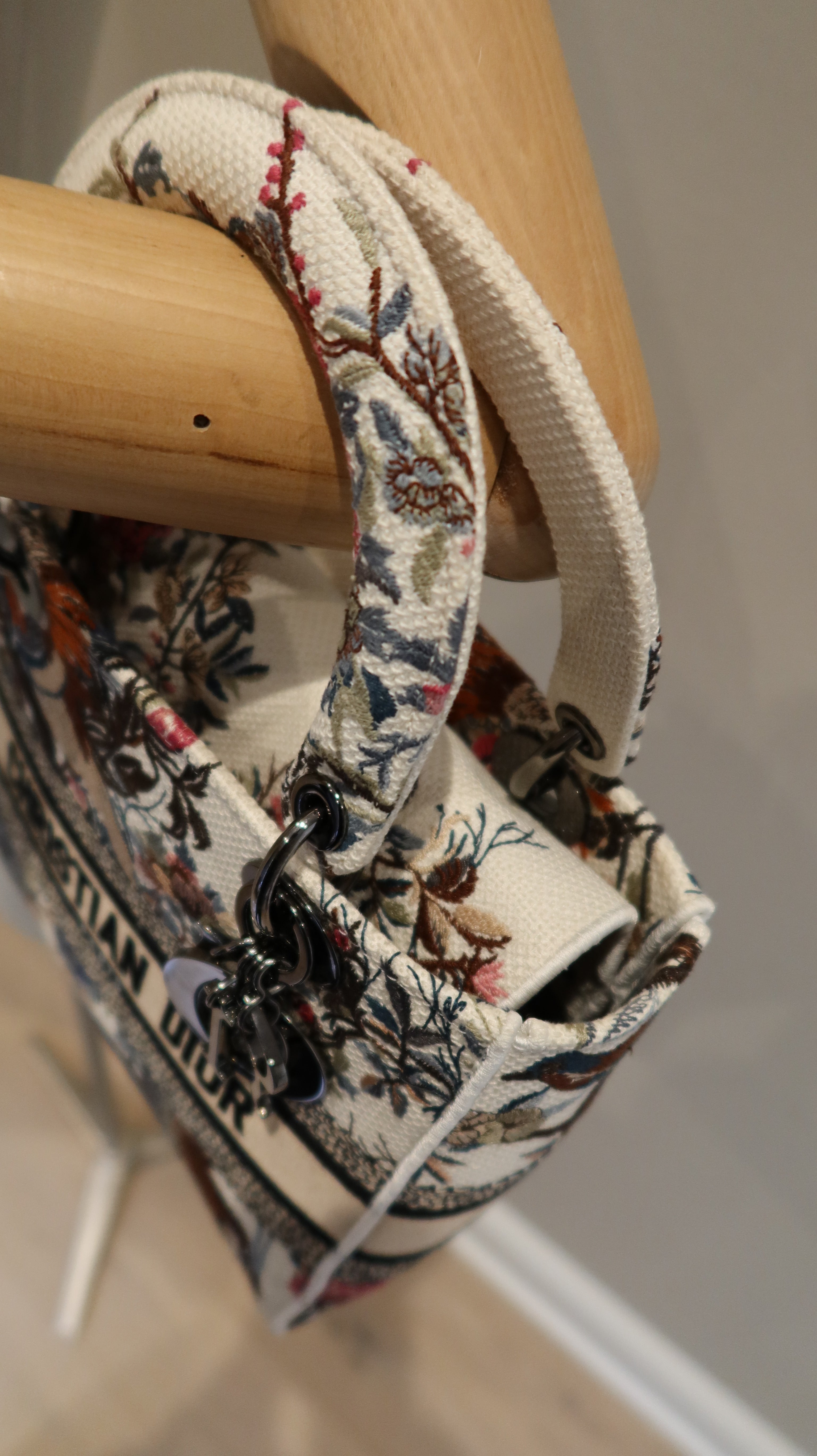 Christian Dior Lady D-Lite