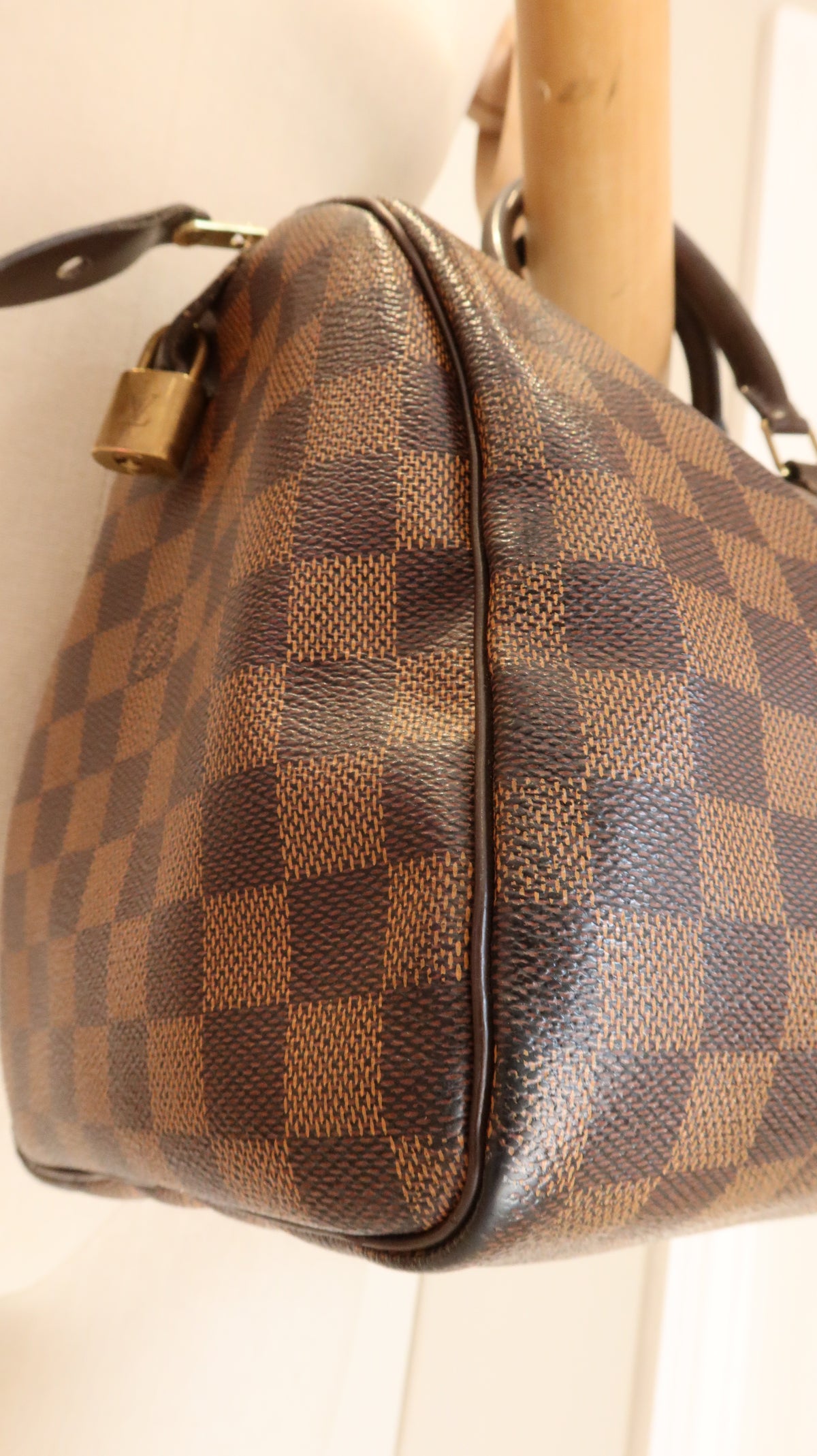 Louis Vuitton Speedy 30