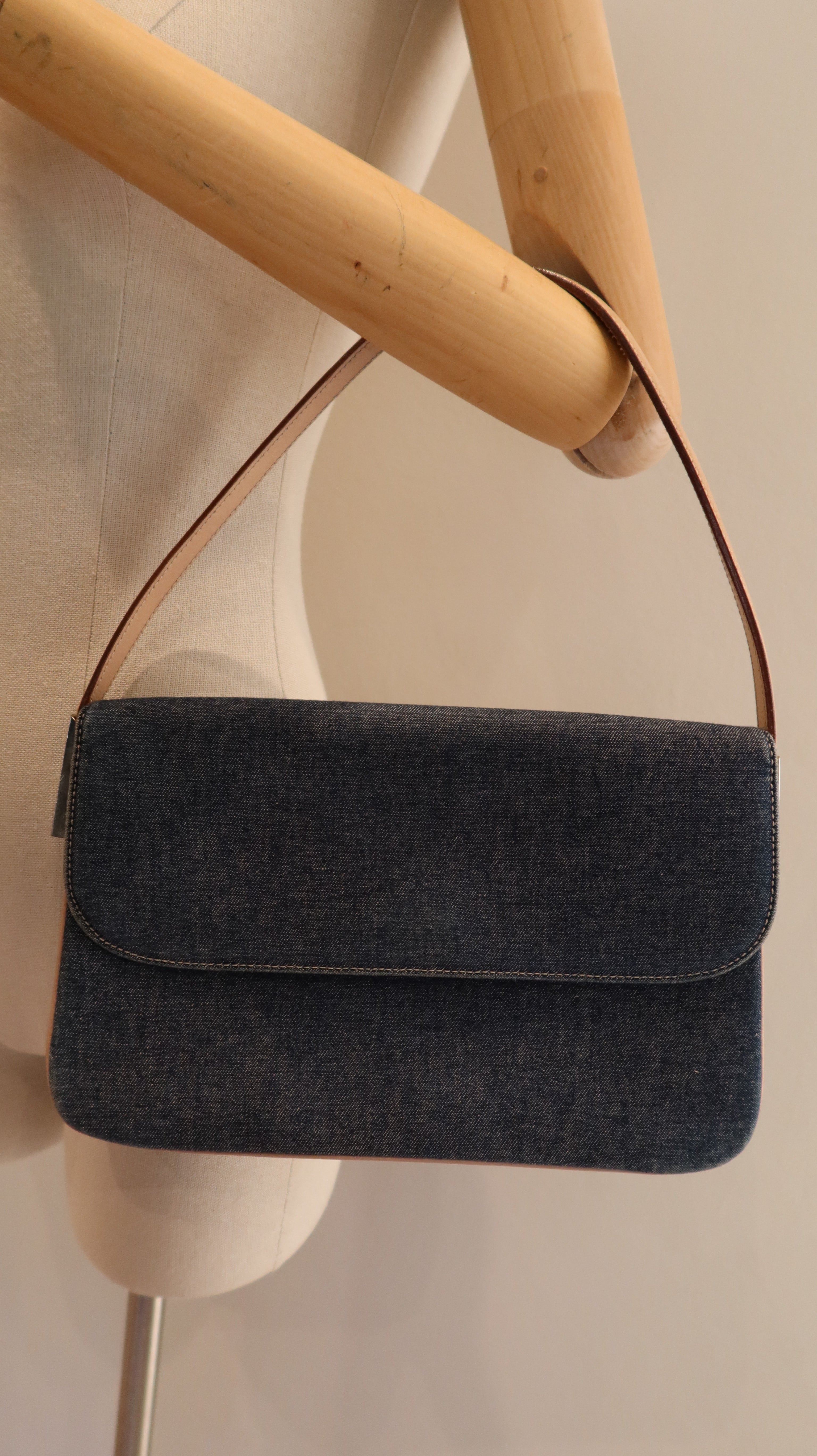 Dolce & Gabbana Vintage Signature Shoulder Bag