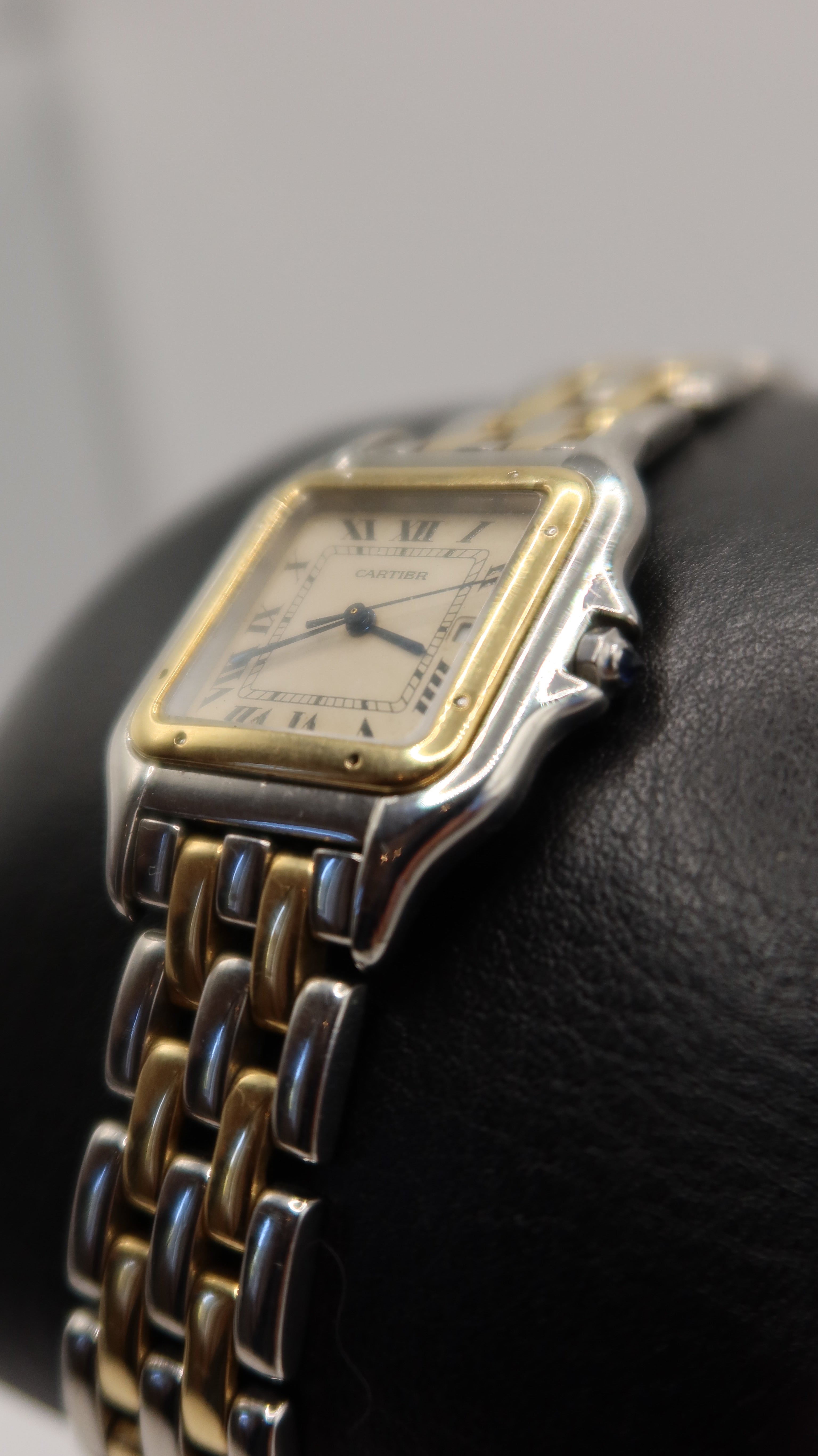 Cartier Panthere Watch (29mm)
