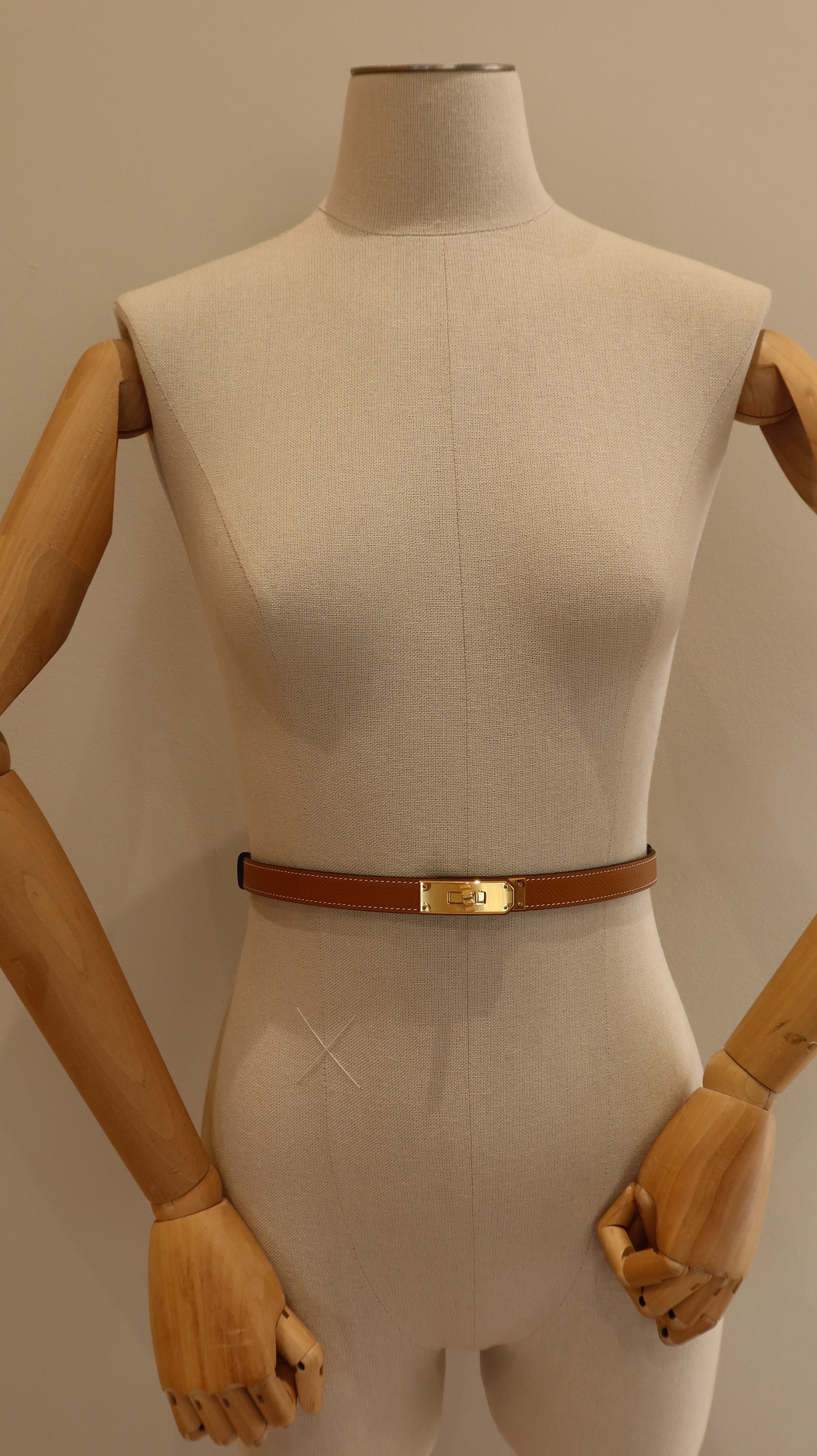 Hermès Kelly Belt (Adjustable/Store Fresh)