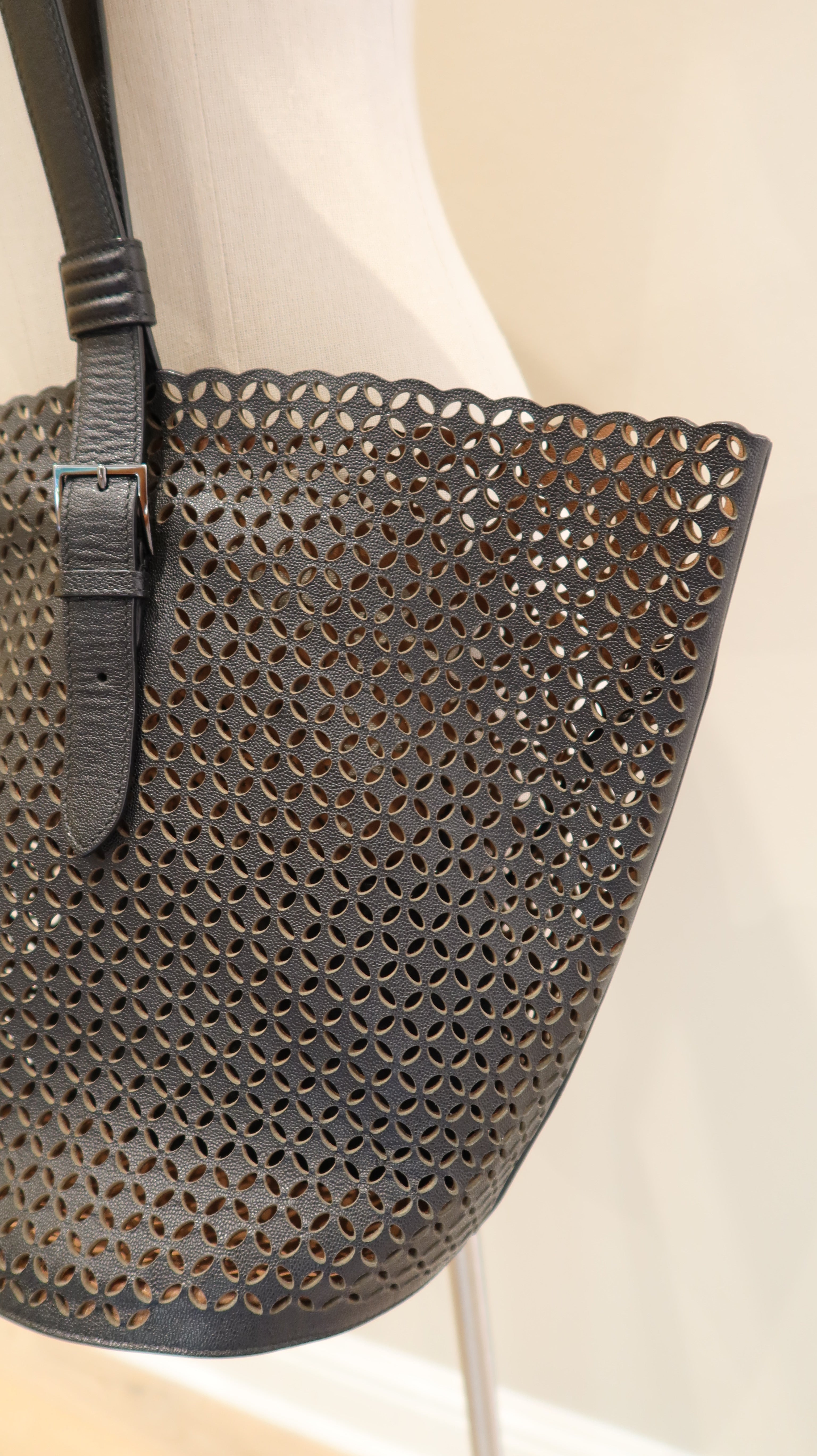 ALAÏA Rose Marie Bucket Bag