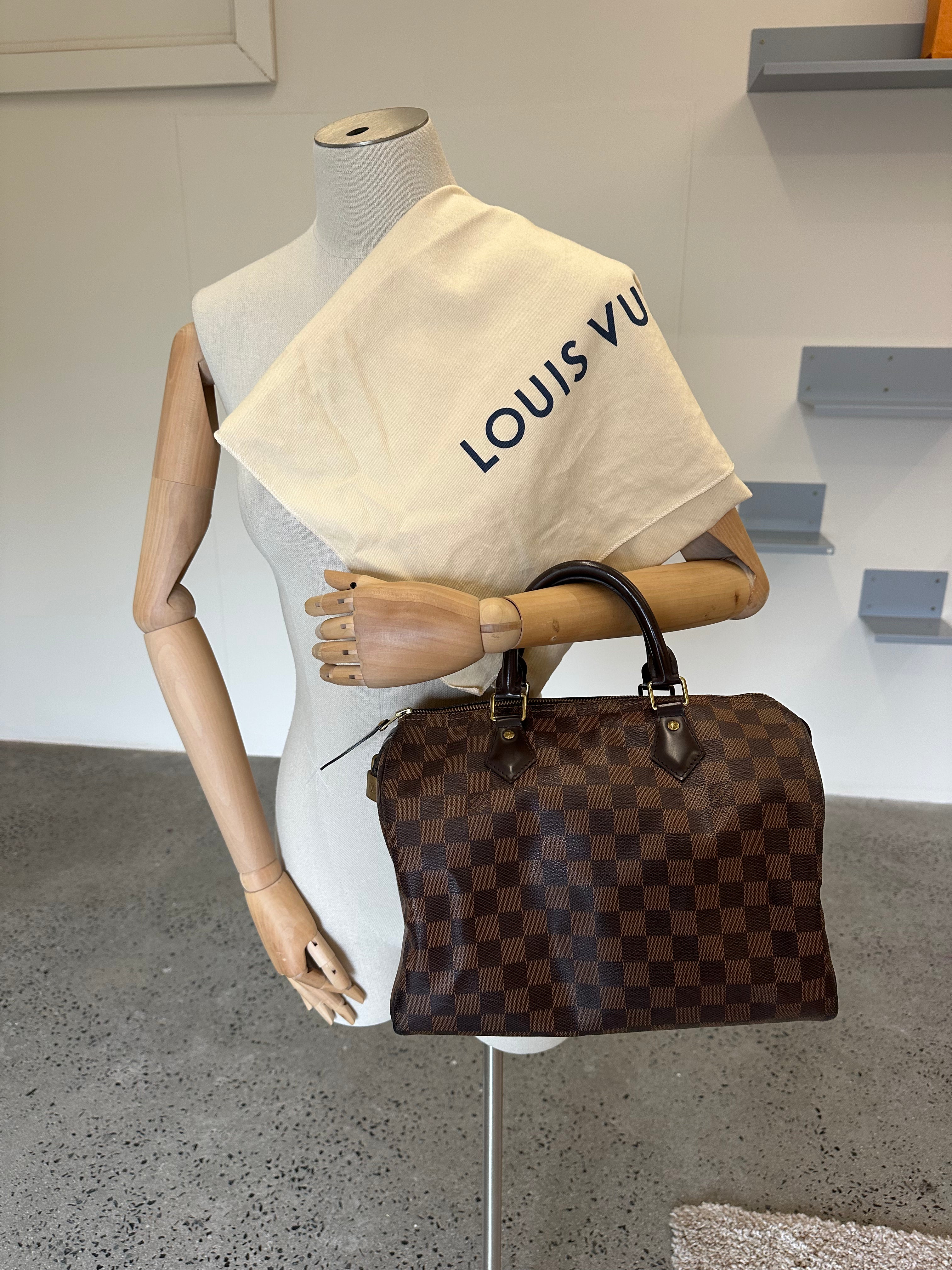 Louis Vuitton Speedy 30