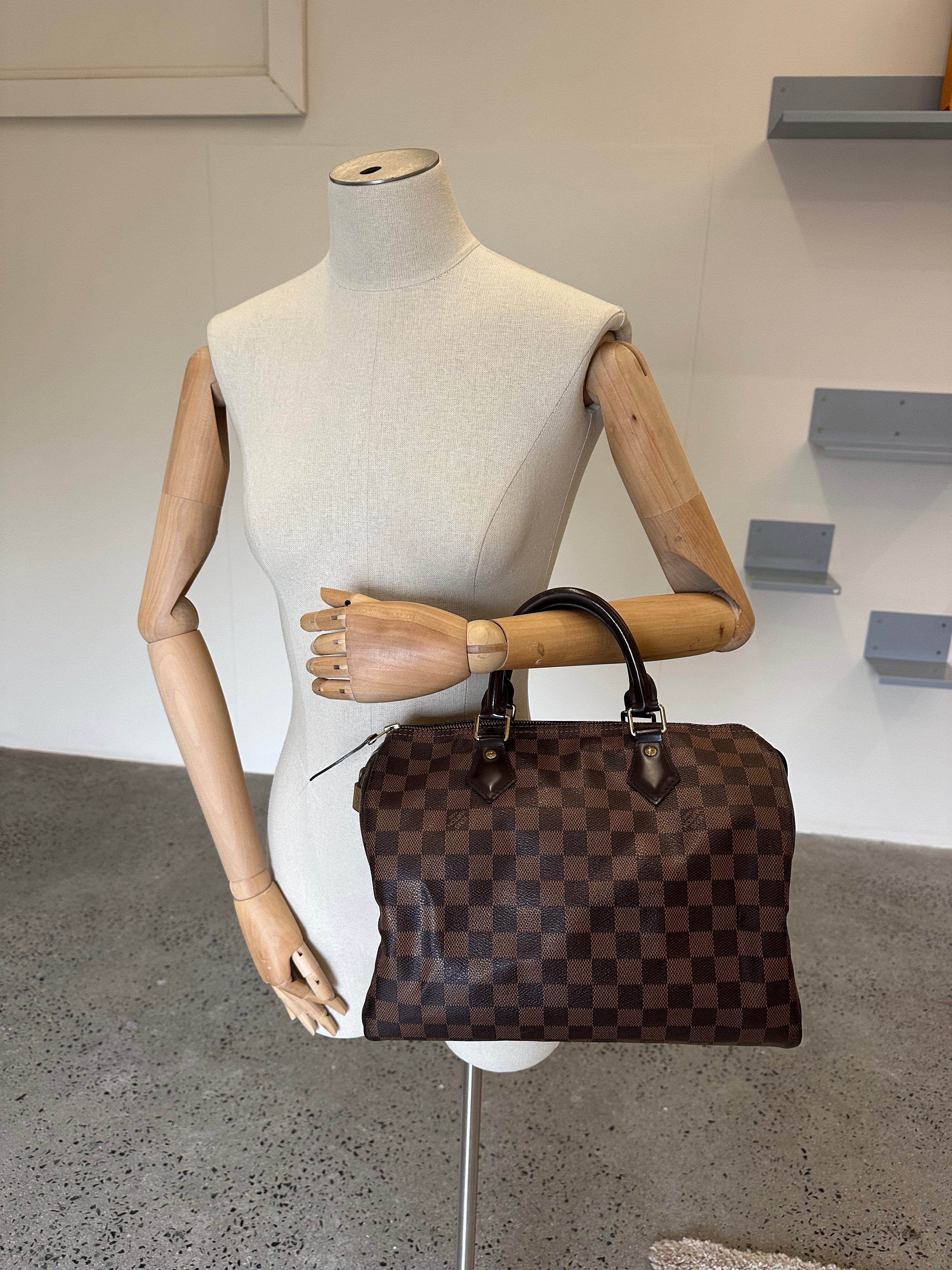 Louis Vuitton Speedy 30