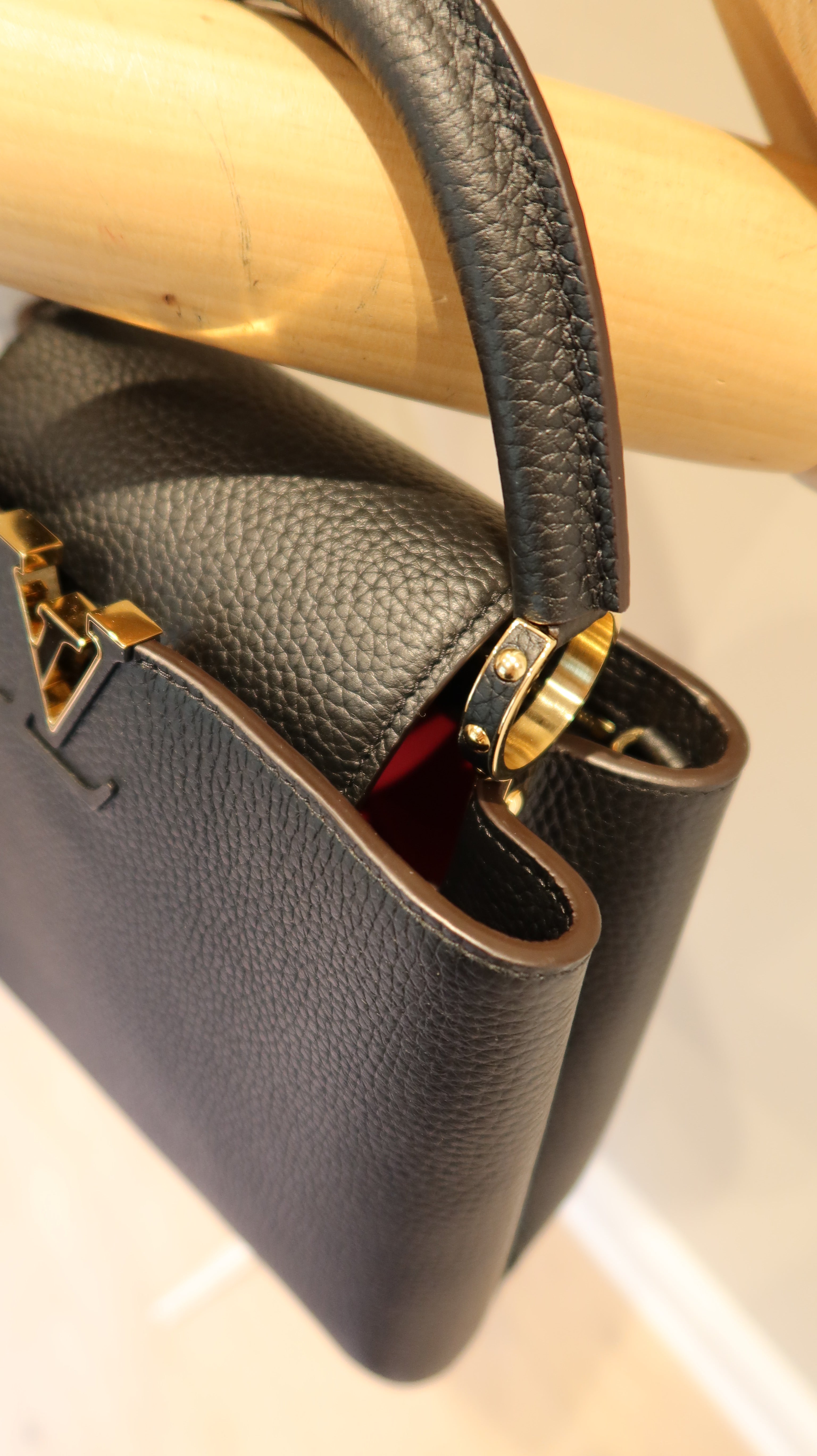 Louis Vuitton Capucines BB