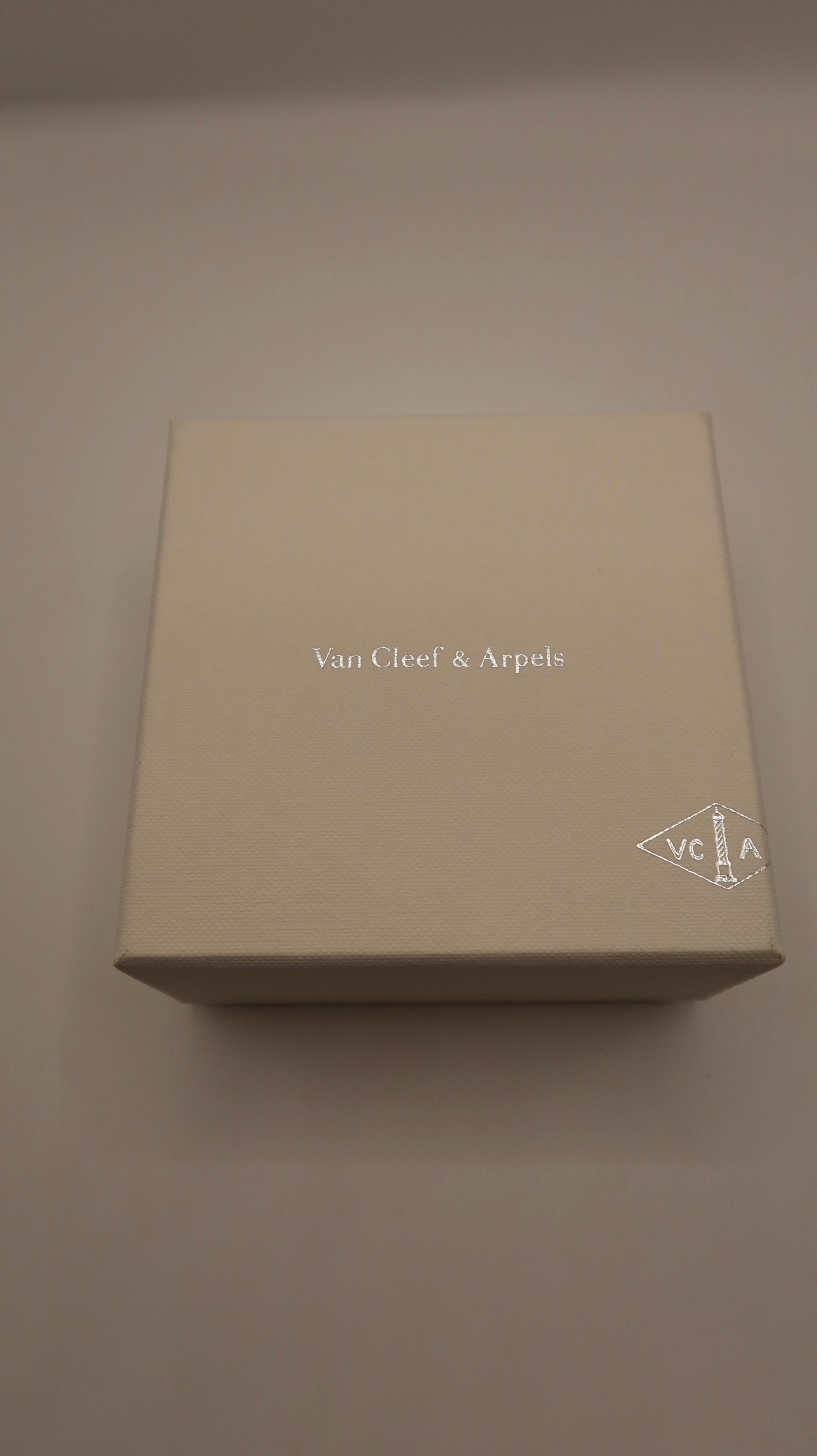 Van Cleef & Arpels MOP Vintage Alhambra Earrings (YG)
