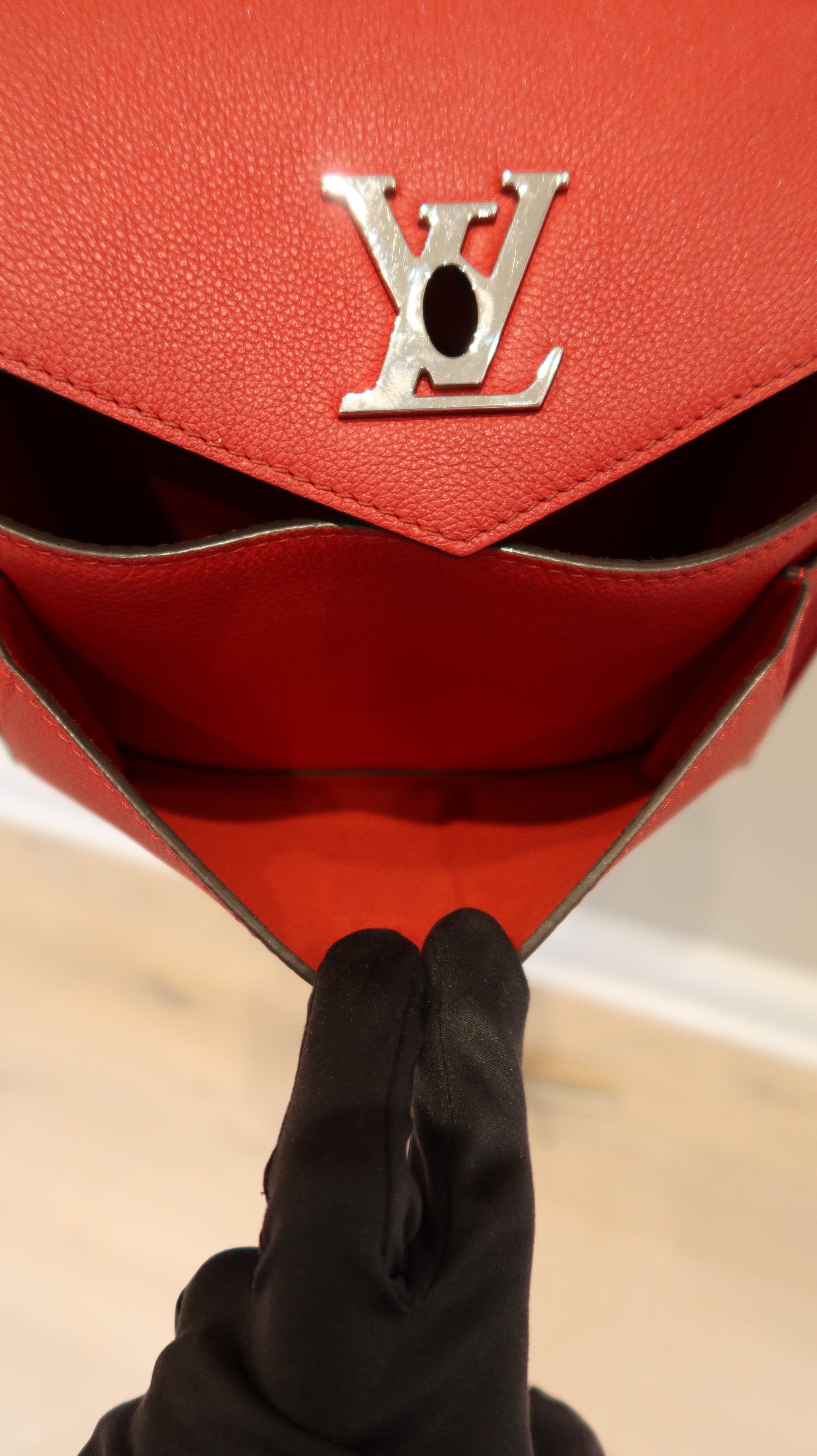 Louis Vuitton MyLockMe Chain Bag